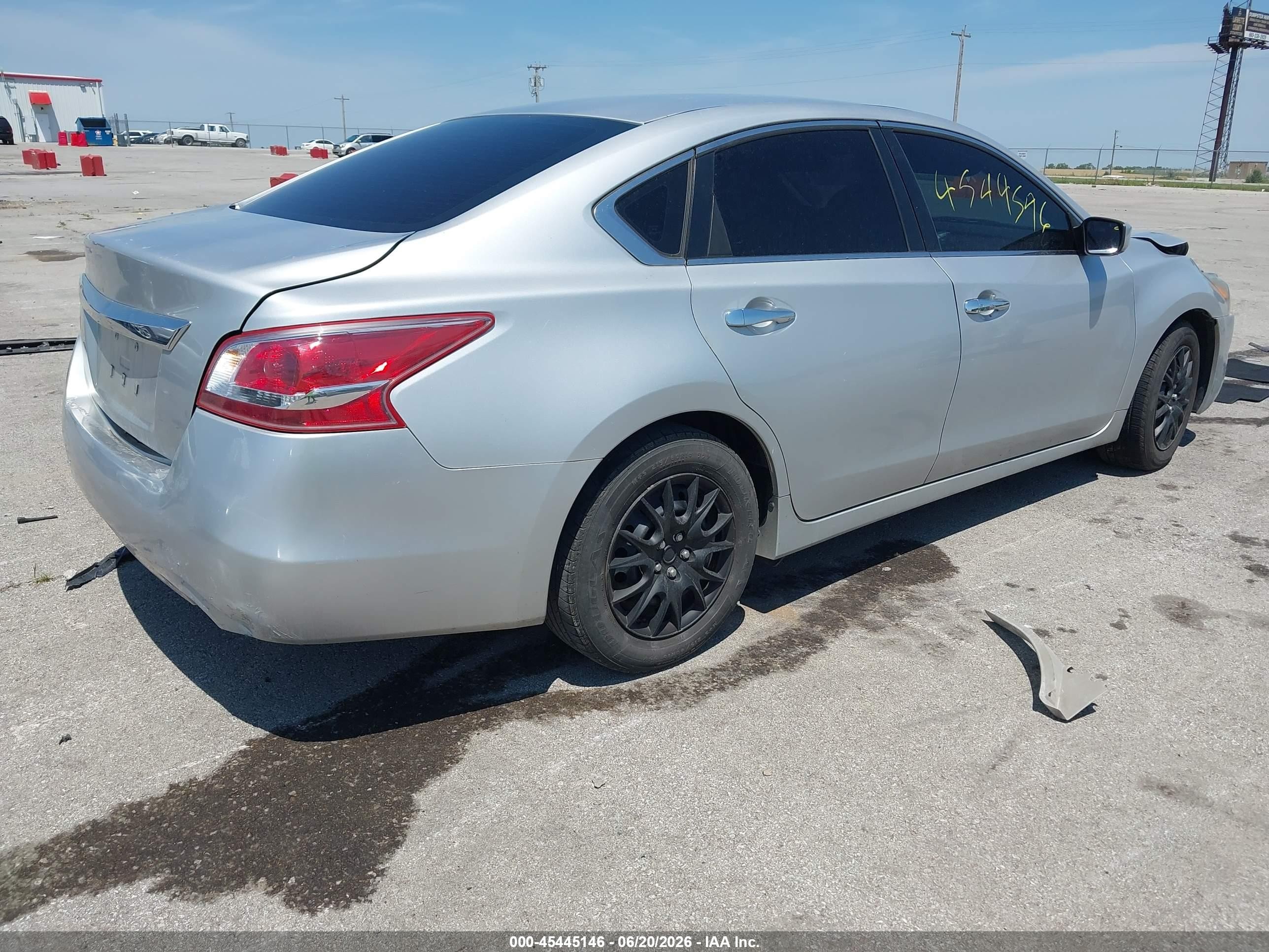2013 Nissan Altima 2.5 S Silver vin: 1N4AL3AP5DN566954