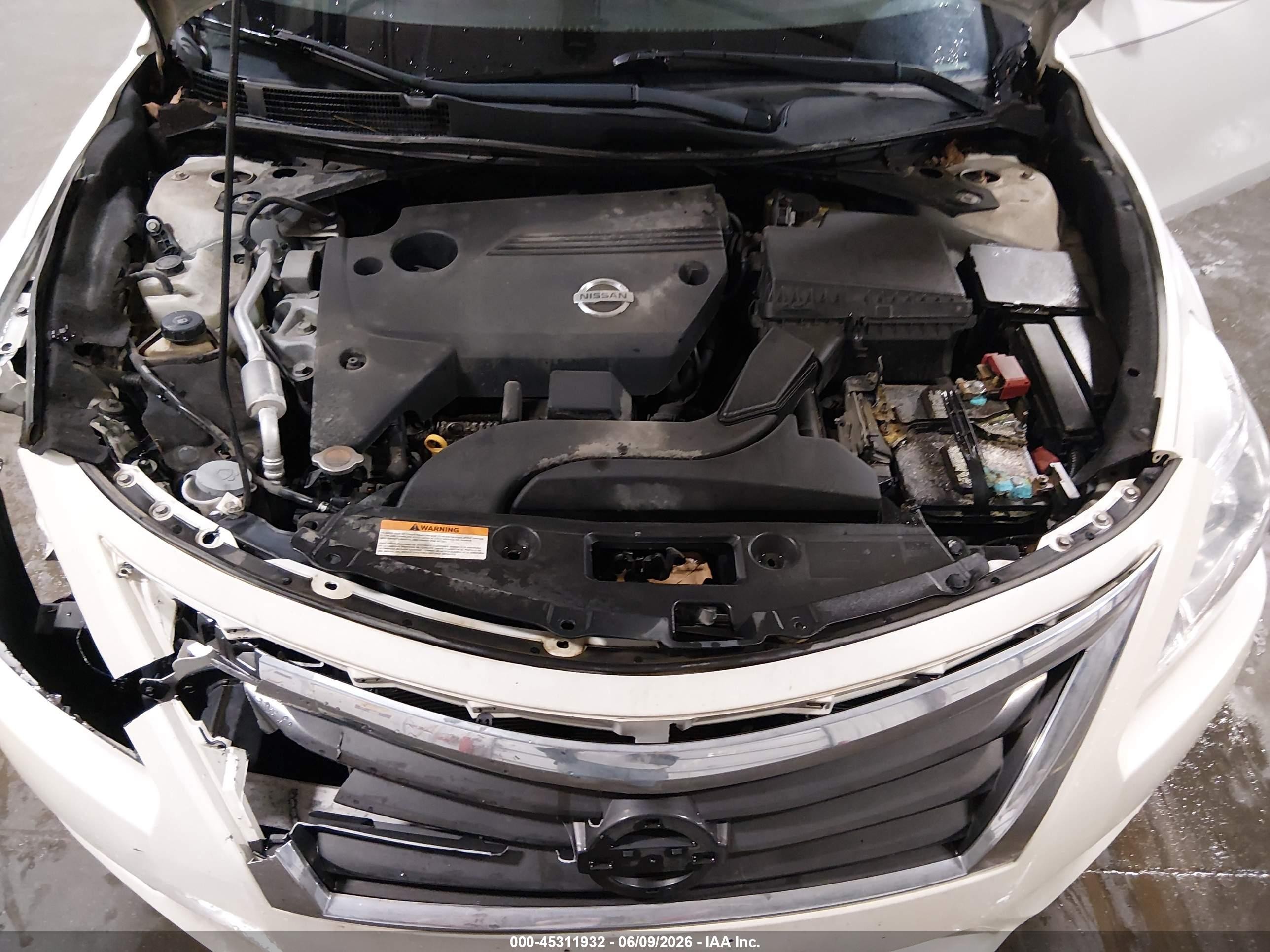 2013 Nissan Altima 2.5 S White vin: 1N4AL3AP5DN580353