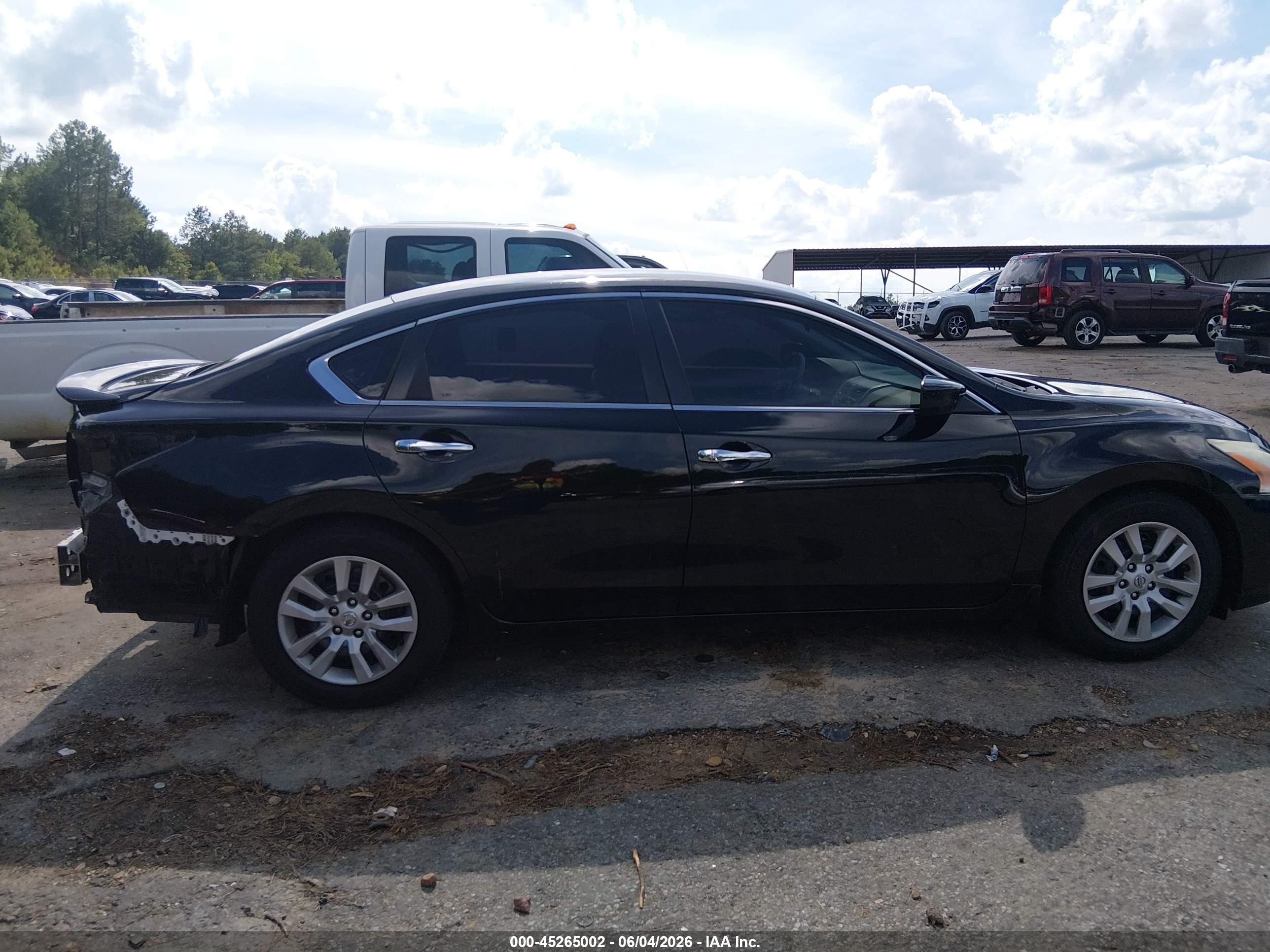 2013 Nissan Altima 2.5 S Black vin: 1N4AL3AP5DN584564