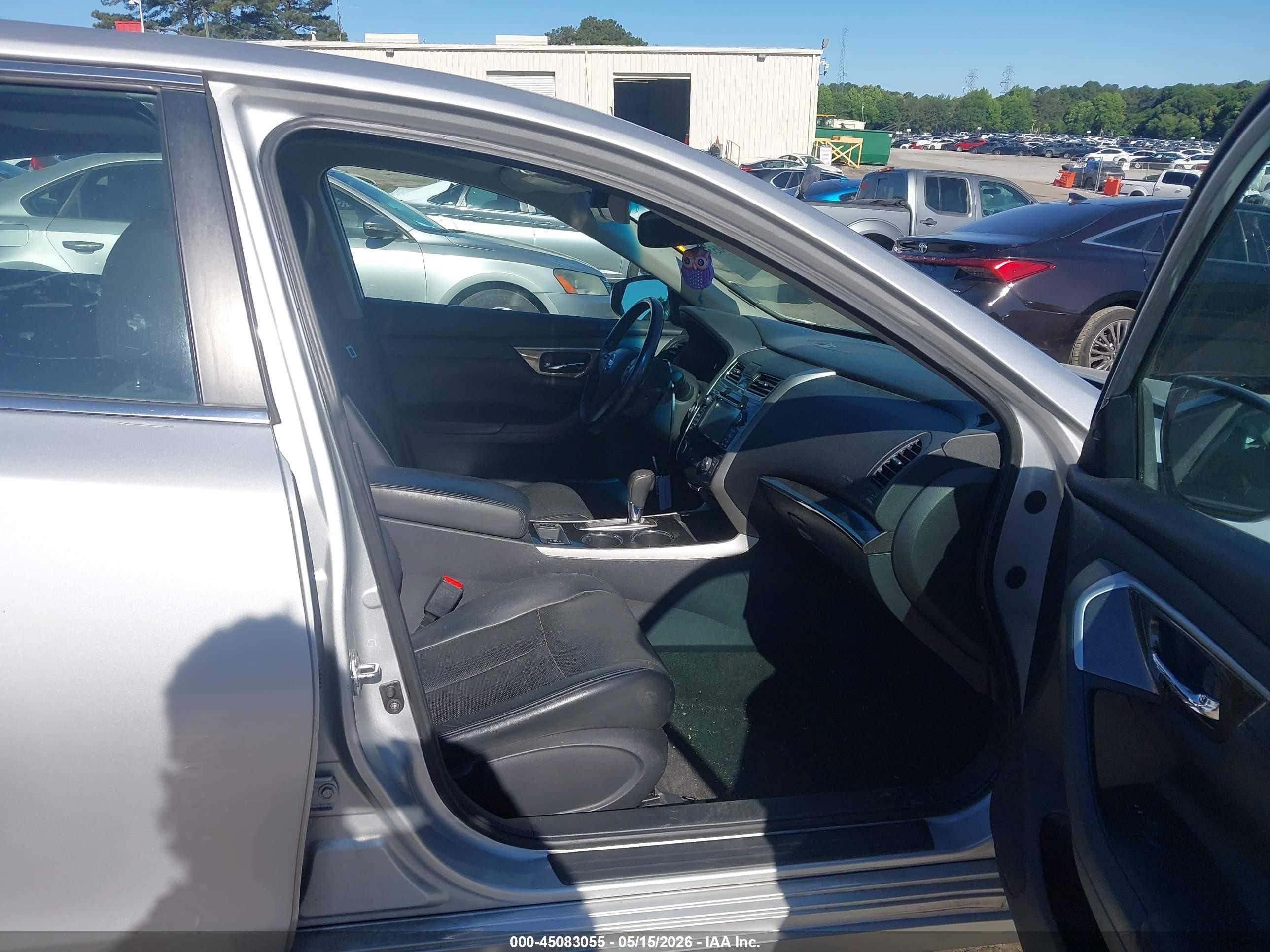 2014 Nissan Altima 2.5 Sl Серебряный vin: 1N4AL3AP5EC113222