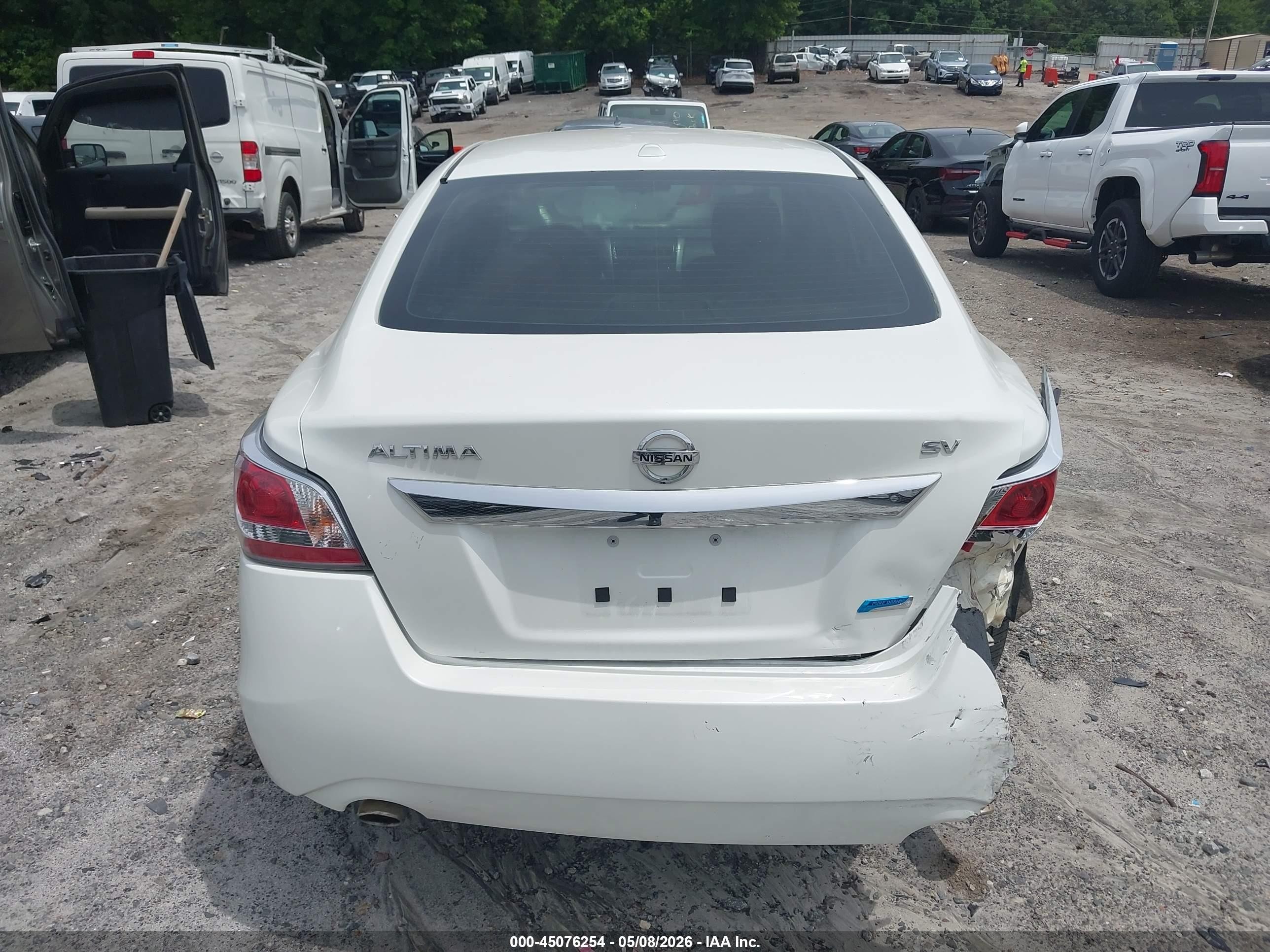 2014 Nissan Altima 2.5 Sv White vin: 1N4AL3AP5EC127363
