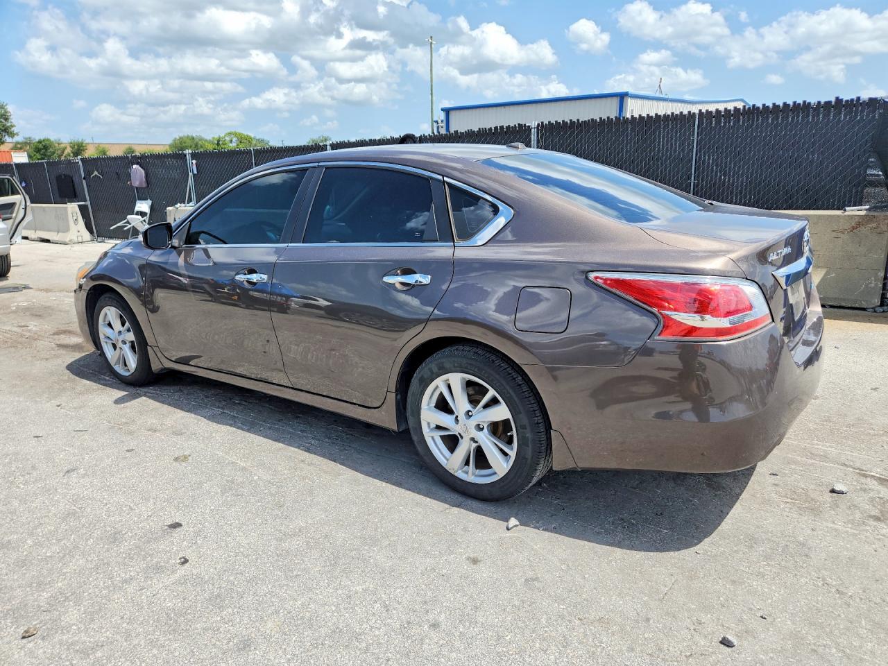 2014 Nissan Altima 2.5 Sv Brown vin: 1N4AL3AP5EC129744