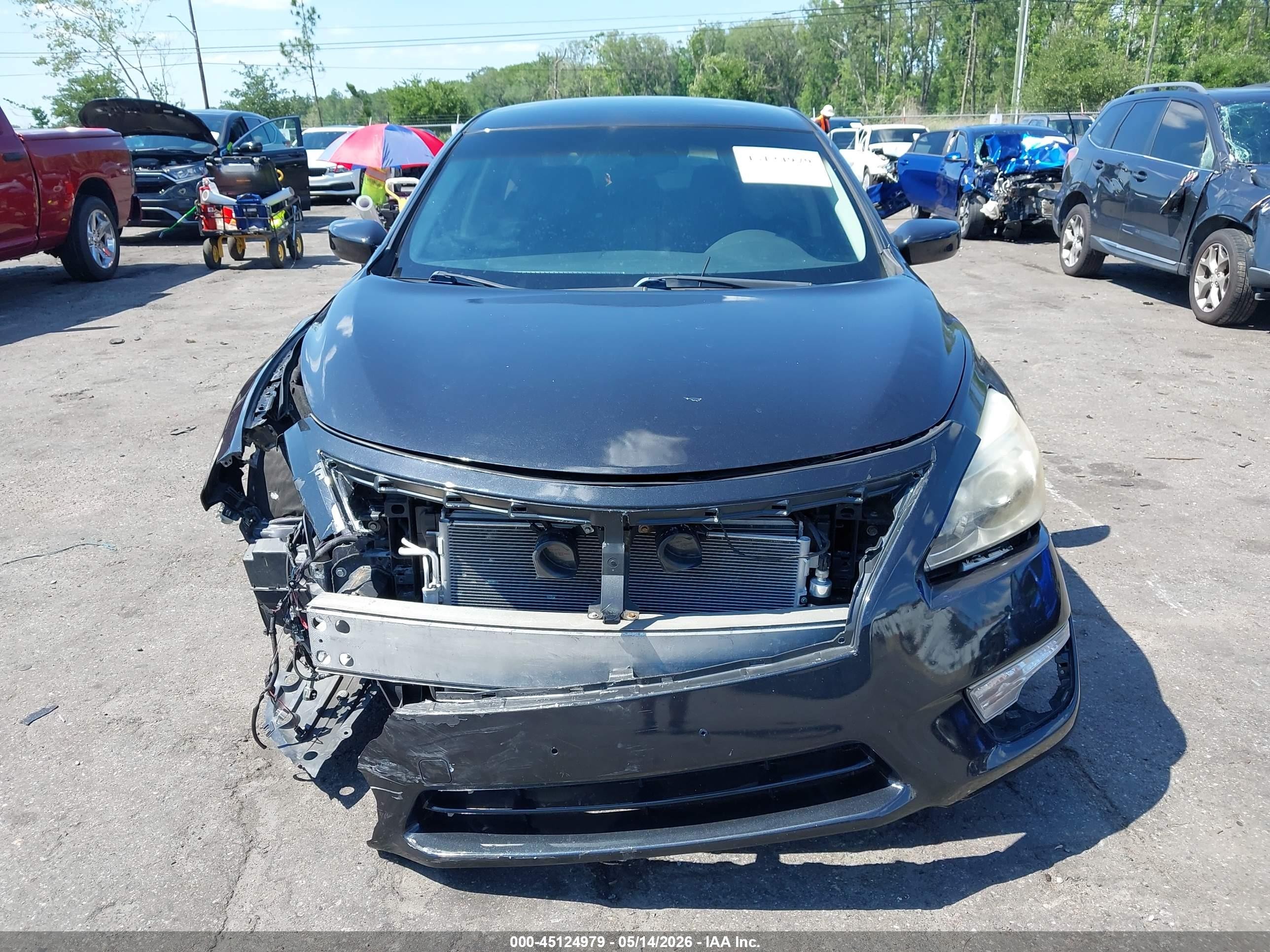 2014 Nissan Altima 2.5 S Черный vin: 1N4AL3AP5EC135057
