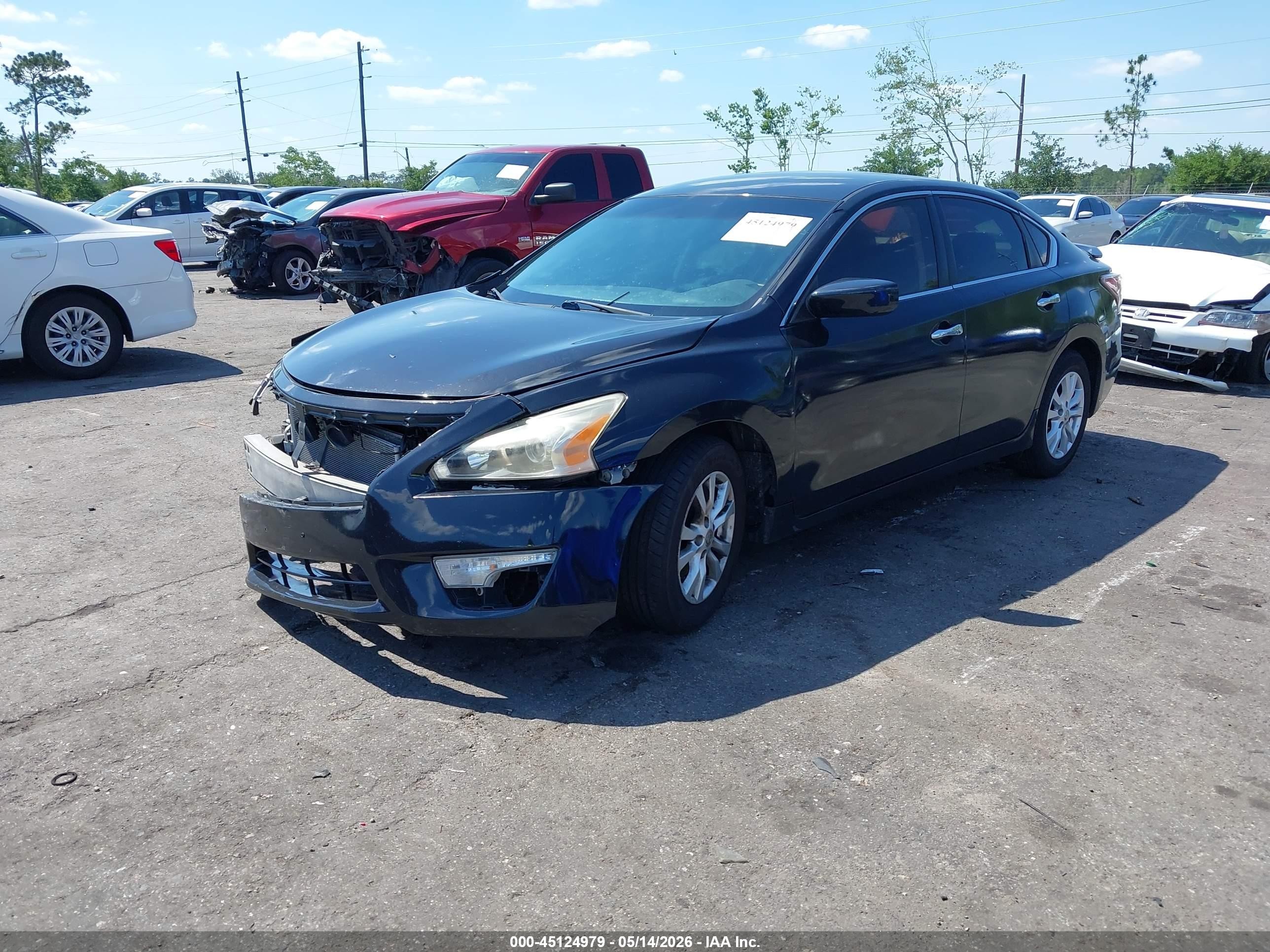 2014 Nissan Altima 2.5 S Черный vin: 1N4AL3AP5EC135057