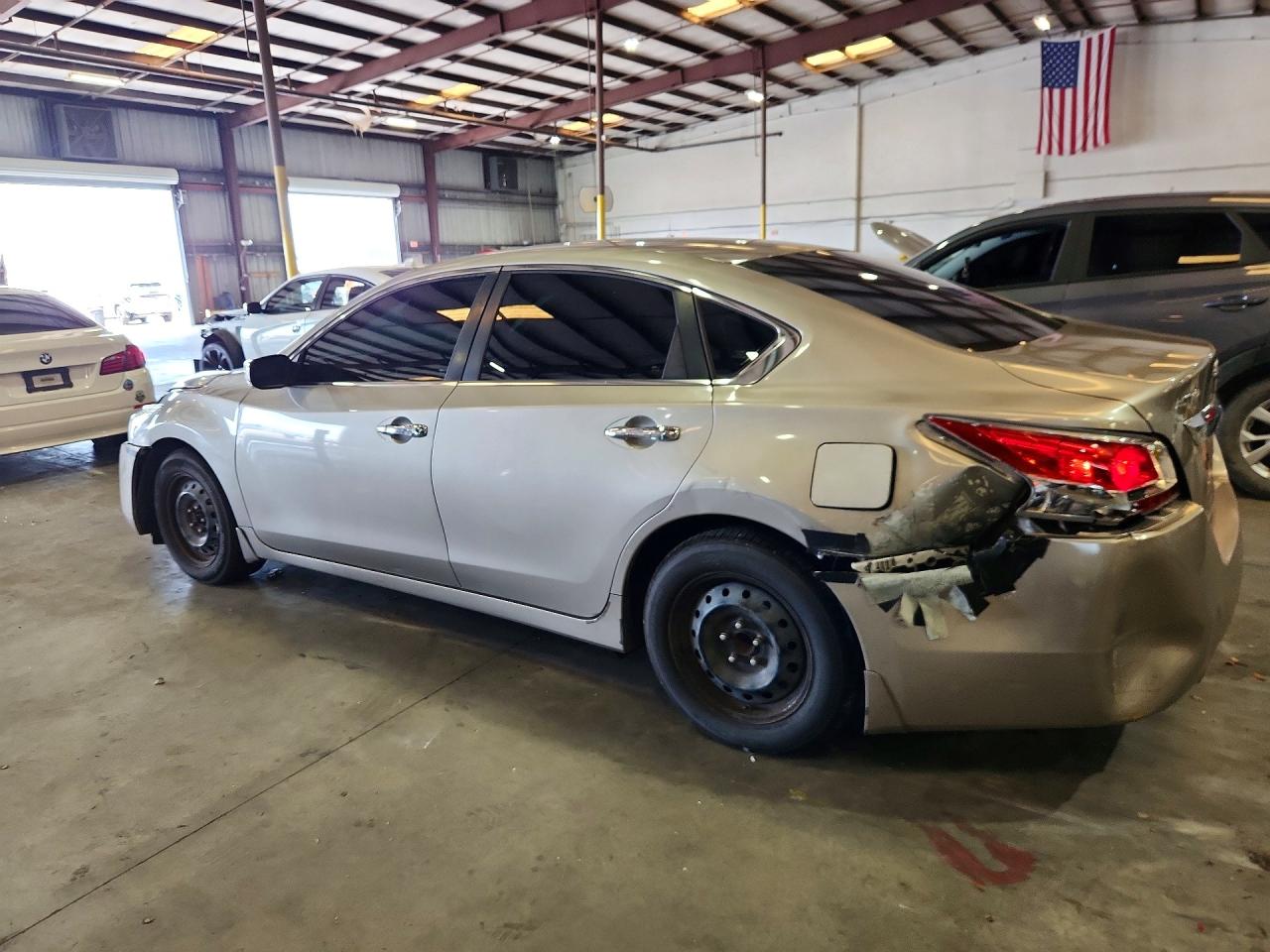 2014 Nissan Altima 2.5 S Желто-коричневый vin: 1N4AL3AP5EC138962