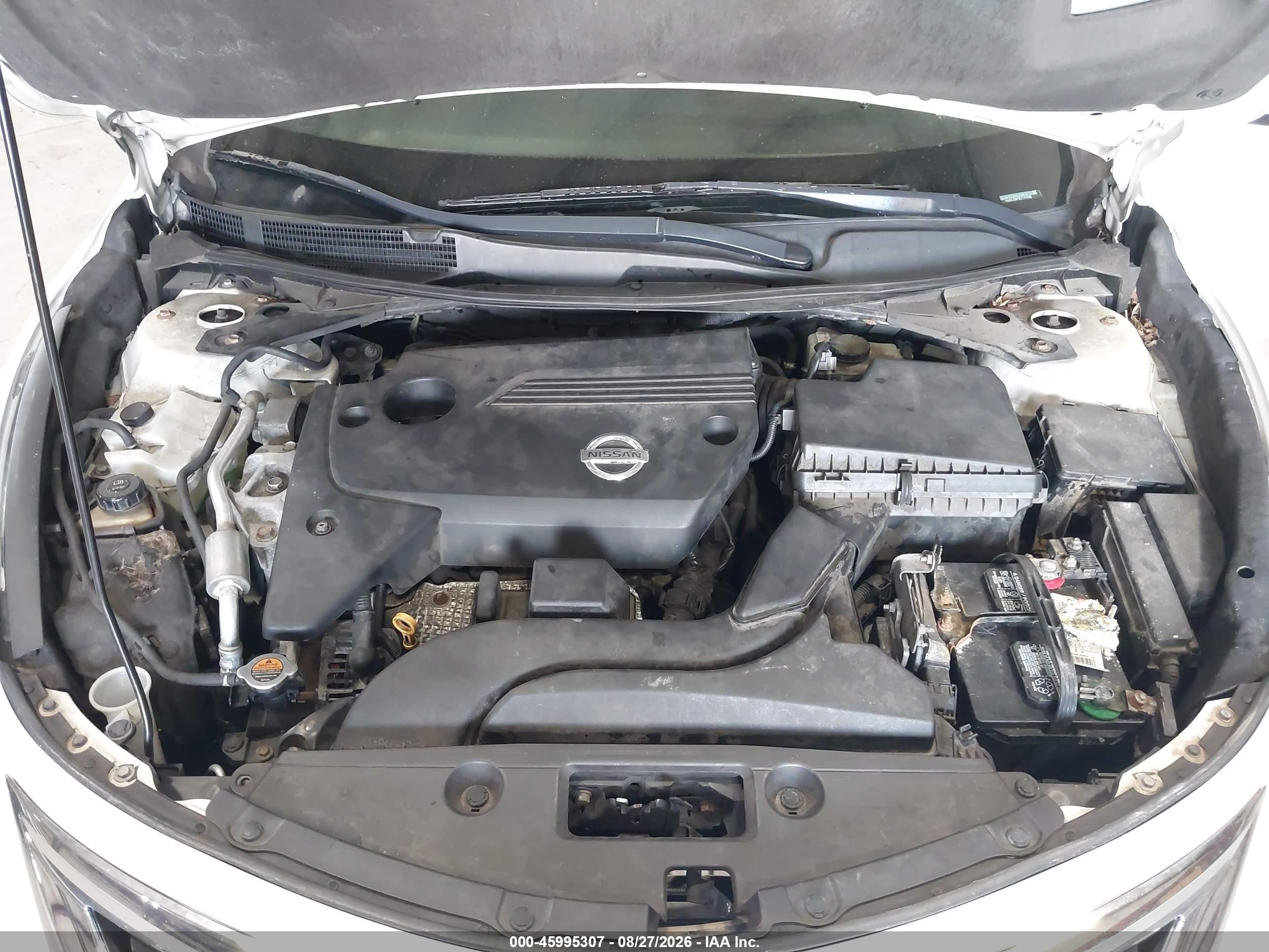 2014 Nissan Altima 2.5 Sv White vin: 1N4AL3AP5EC141098