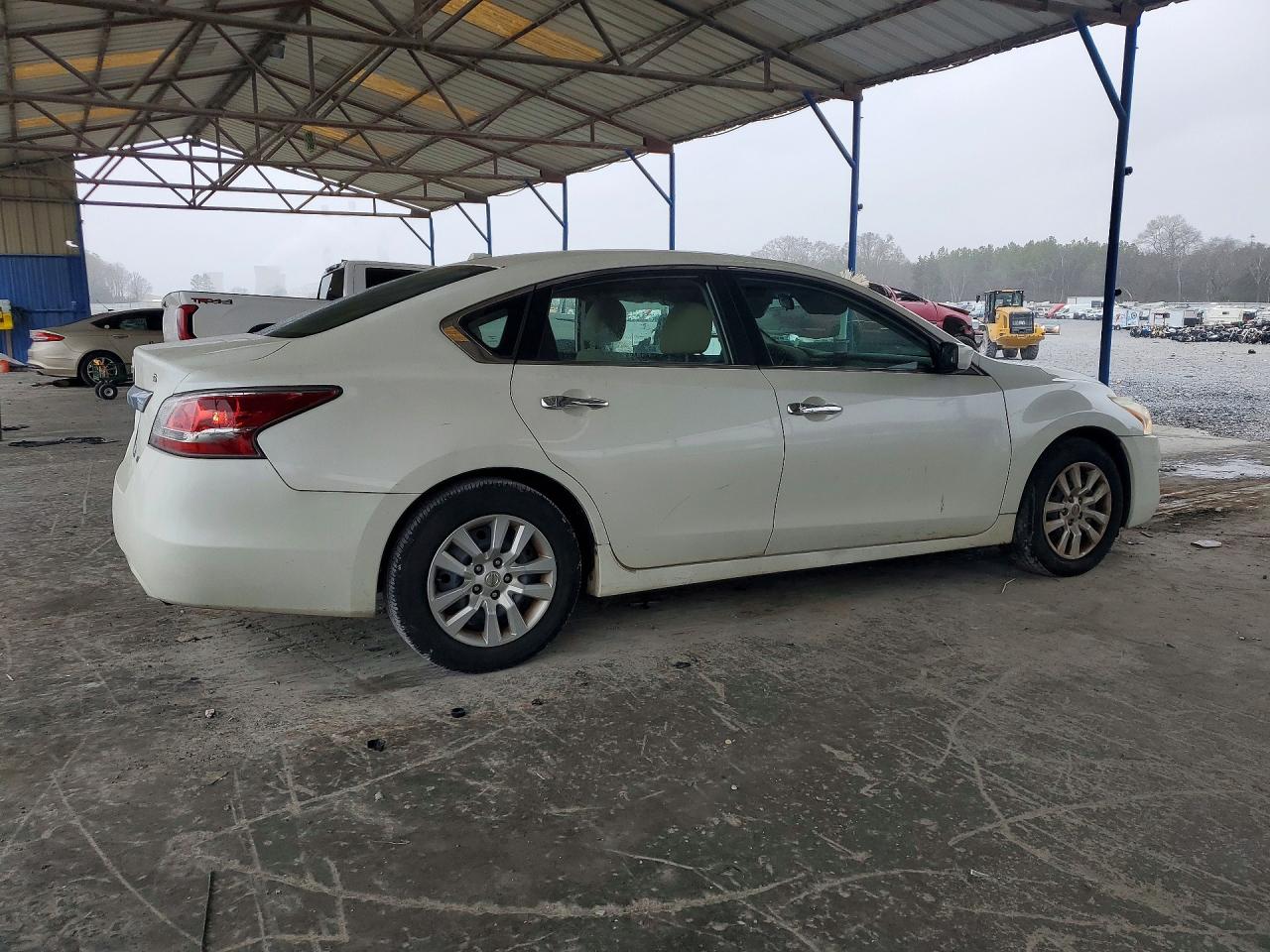 2014 Nissan Altima 2.5 S White vin: 1N4AL3AP5EC143708