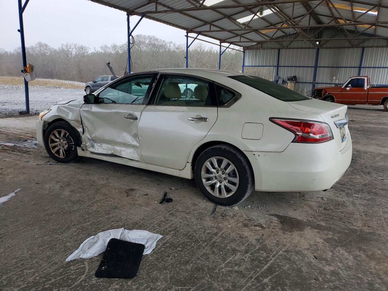 2014 Nissan Altima 2.5 S White vin: 1N4AL3AP5EC143708