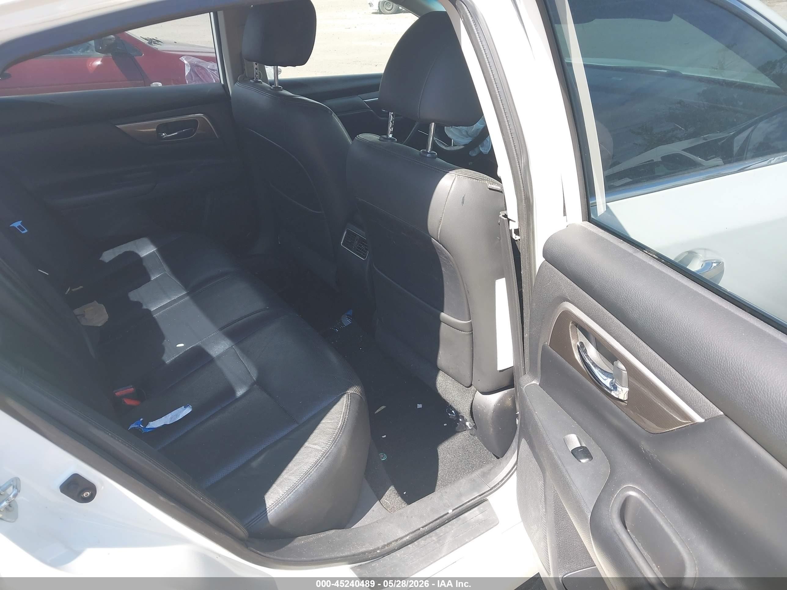 2014 Nissan Altima 2.5 Sl White vin: 1N4AL3AP5EC144437
