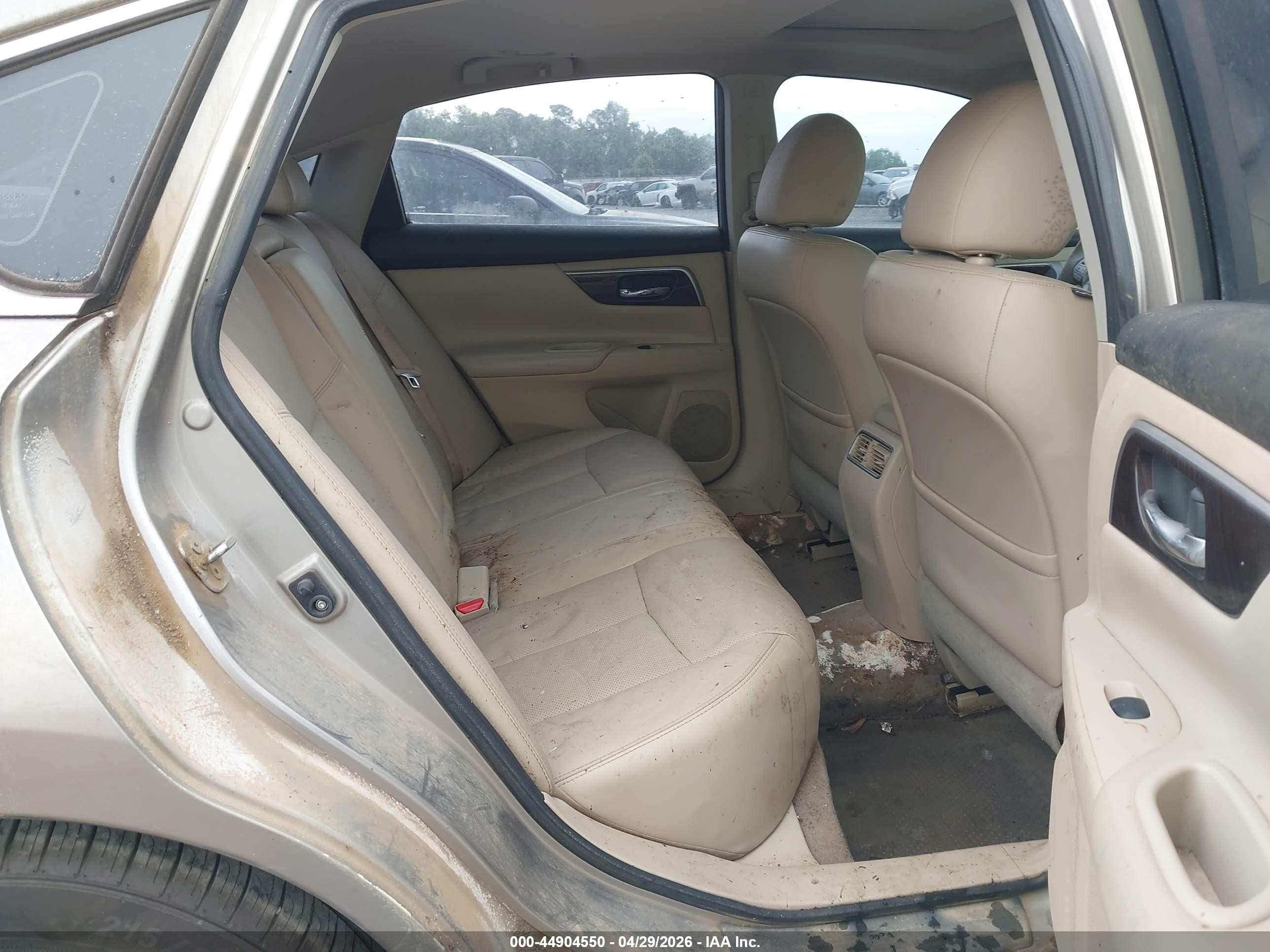 2014 Nissan Altima 2.5/2.5 S/2.5 Sl/2.5 Sv Tan vin: 1N4AL3AP5EC153042
