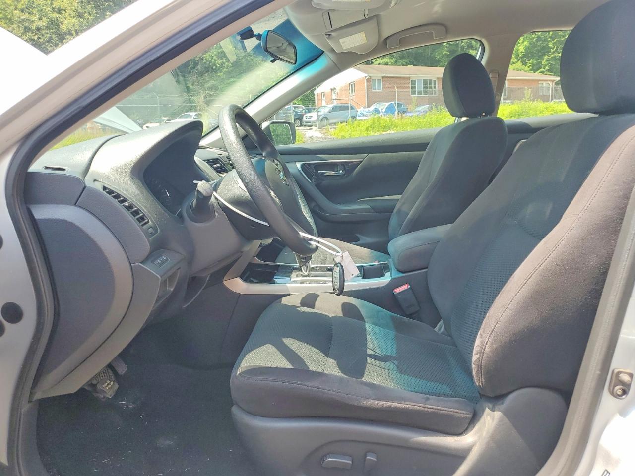 2014 Nissan Altima 2.5 S Silver vin: 1N4AL3AP5EC155339
