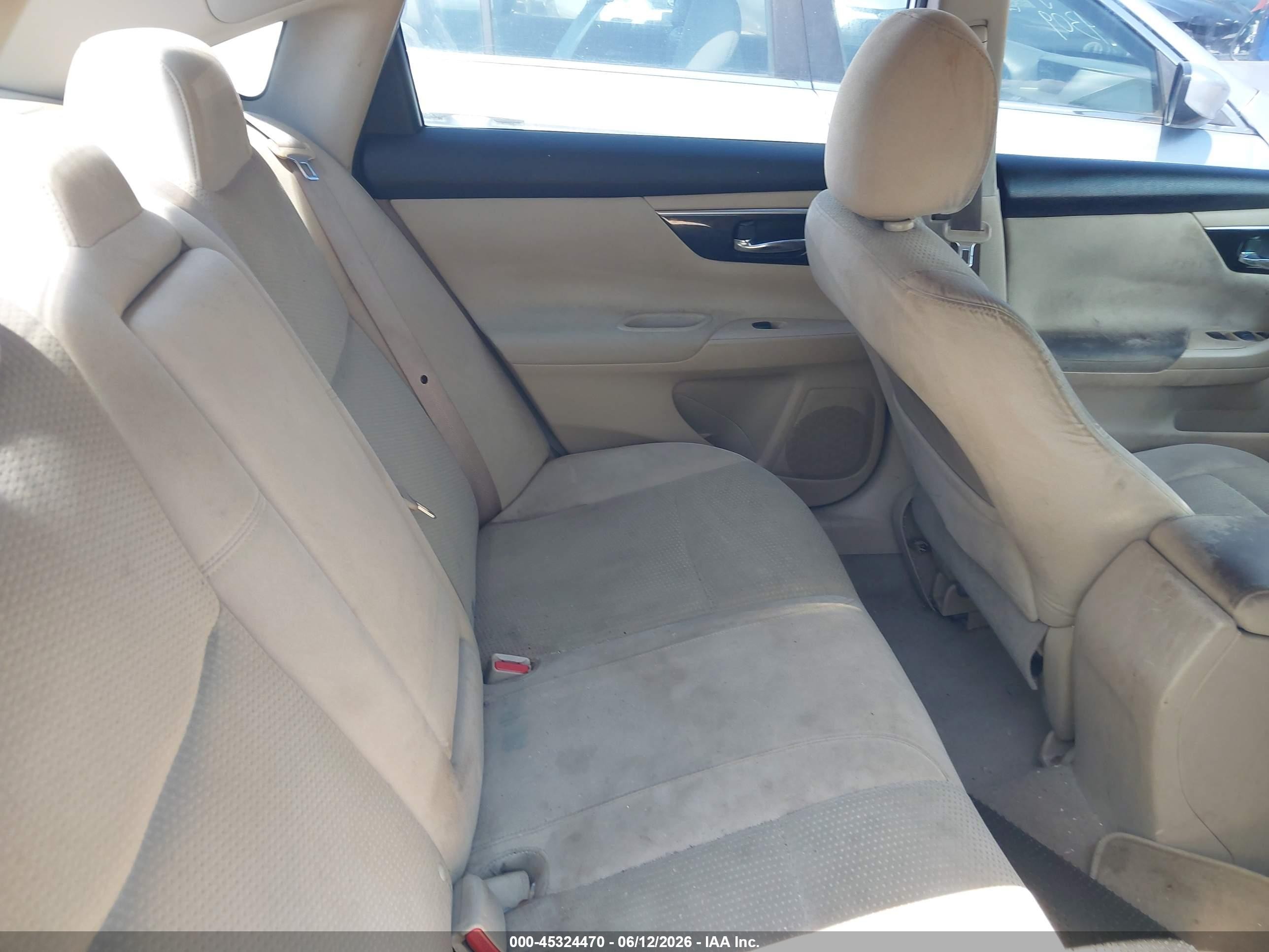 2014 Nissan Altima 2.5 Sv White vin: 1N4AL3AP5EC156846