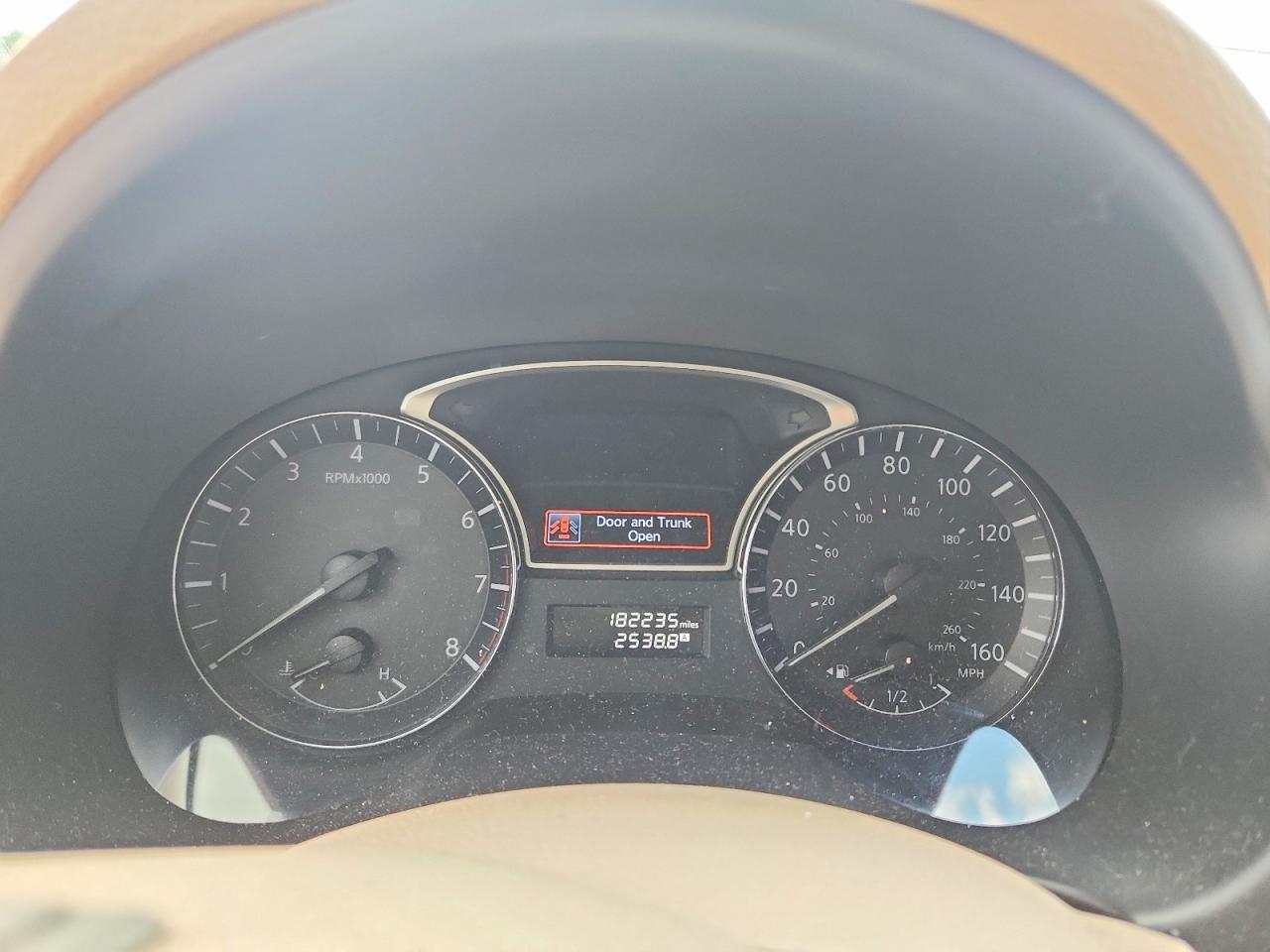 2014 Nissan Altima 2.5 S White vin: 1N4AL3AP5EC174697