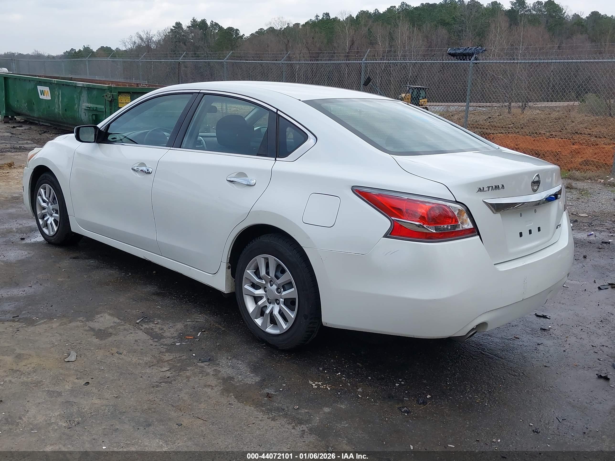 2014 Nissan Altima 2.5 Белый vin: 1N4AL3AP5EC180726