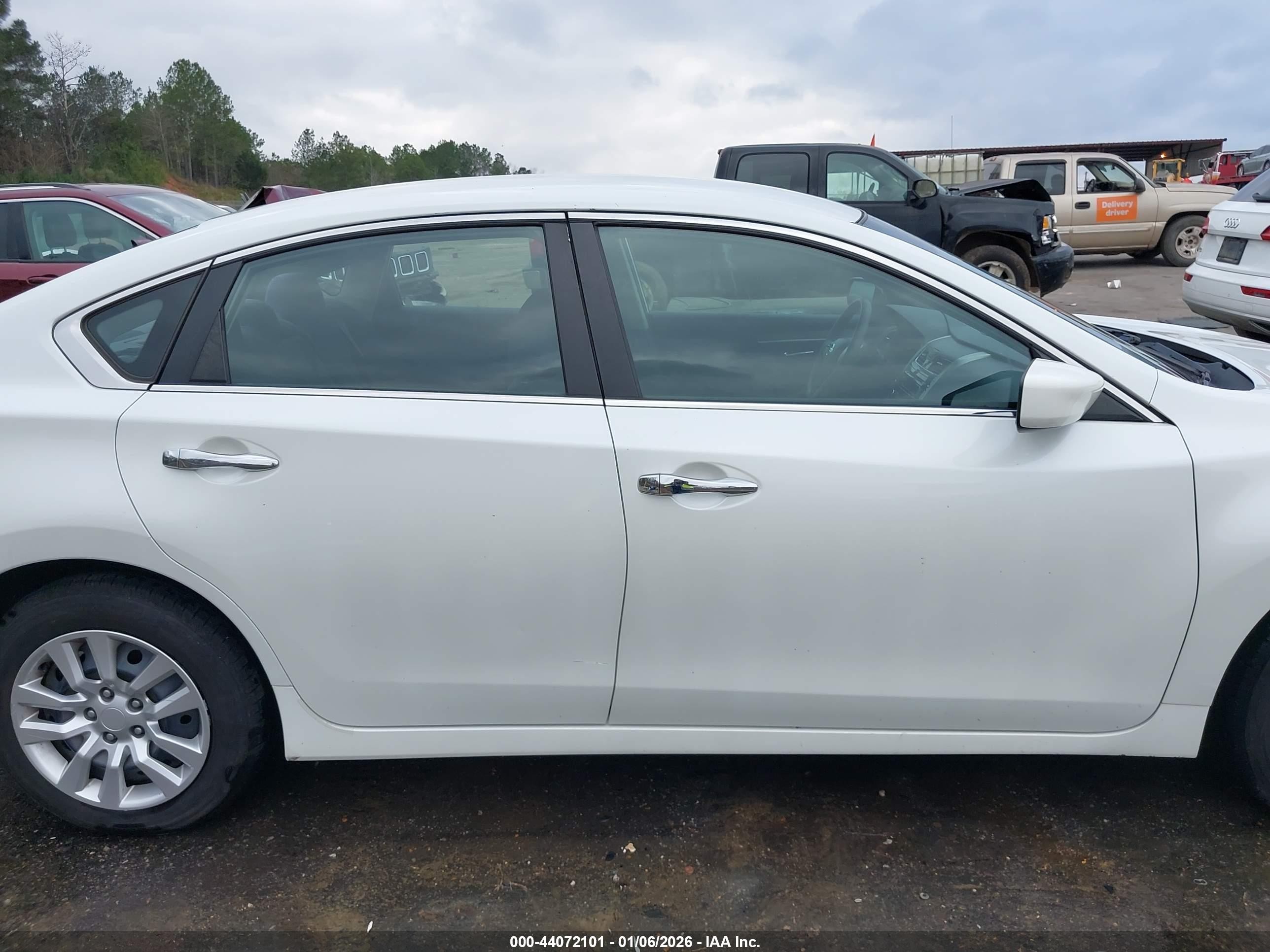 2014 Nissan Altima 2.5 Белый vin: 1N4AL3AP5EC180726