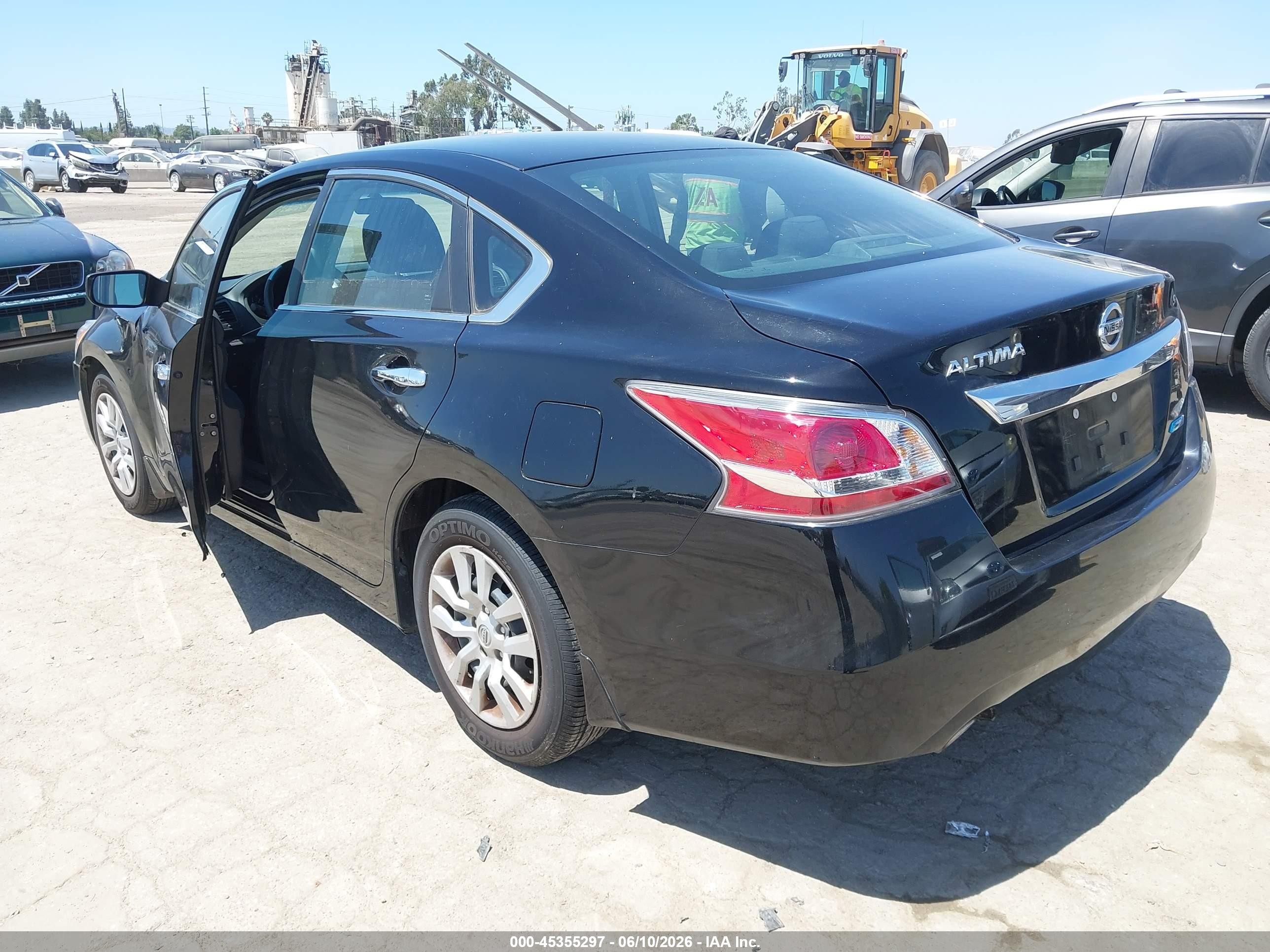 2014 Nissan Altima 2.5 S Черный vin: 1N4AL3AP5EC190575