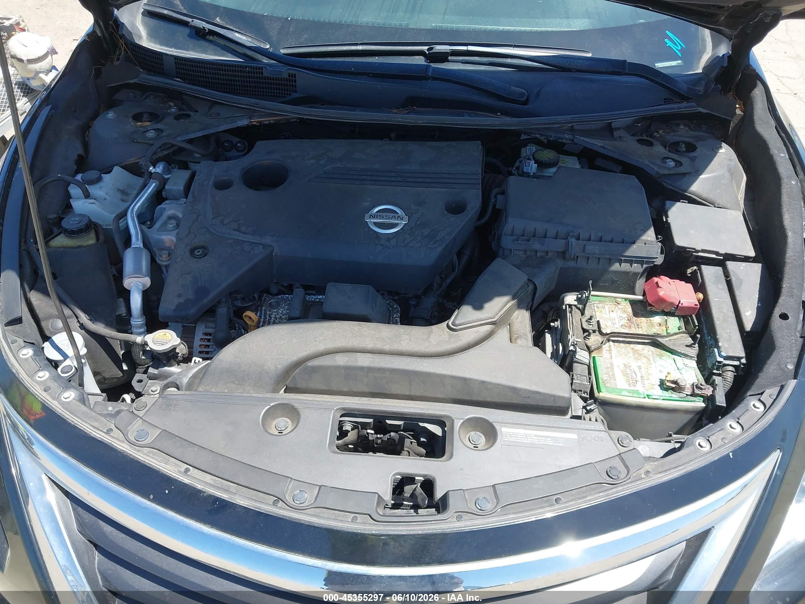 2014 Nissan Altima 2.5 S Черный vin: 1N4AL3AP5EC190575