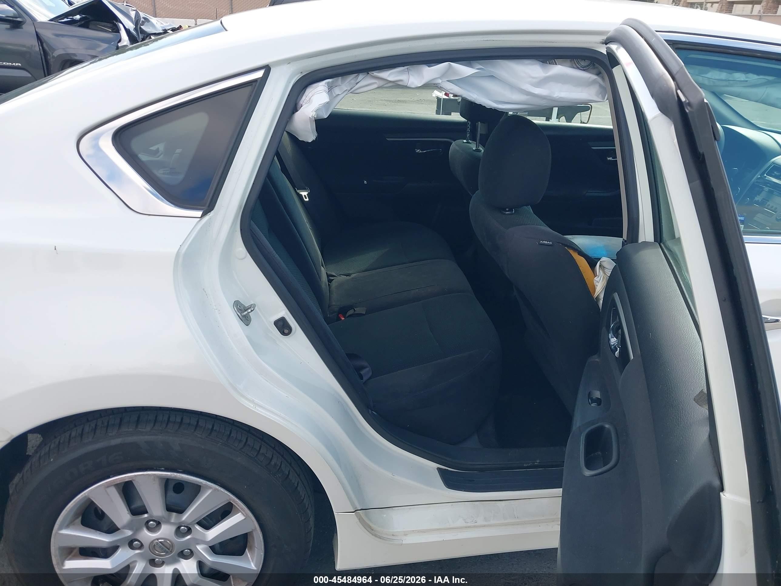 2014 Nissan Altima 2.5/2.5 S/2.5 Sl/2.5 Sv White vin: 1N4AL3AP5EC289915