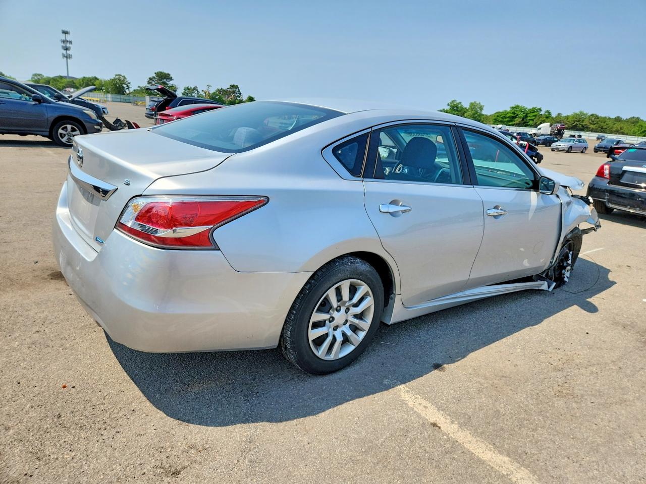 2014 Nissan Altima 2.5 S Silver vin: 1N4AL3AP5EC291910
