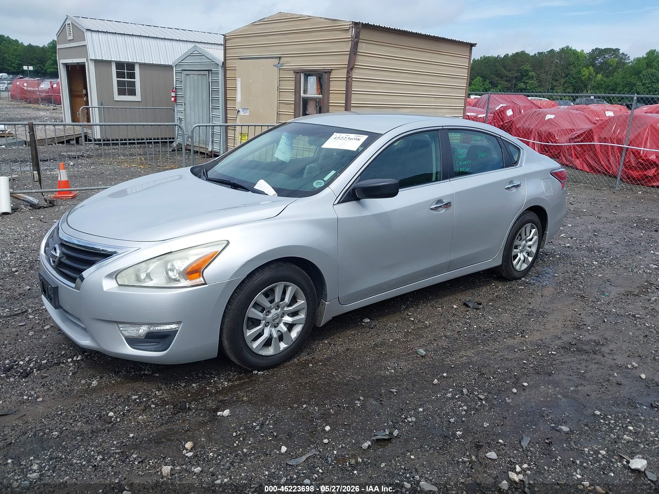 2014 Nissan Altima 2.5 S Silver vin: 1N4AL3AP5EC296928