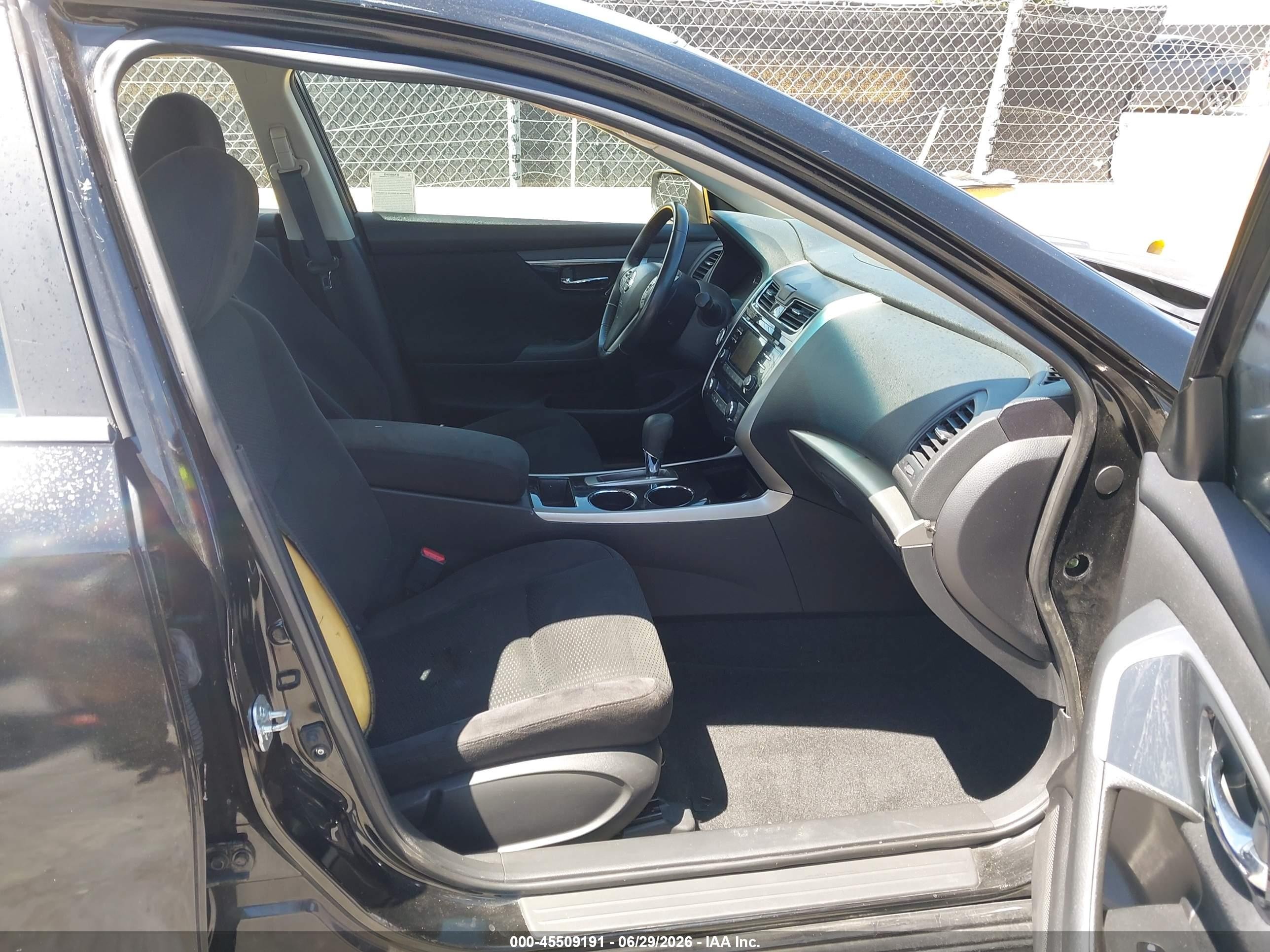 2014 Nissan Altima 2.5 Sv Черный vin: 1N4AL3AP5EC322007