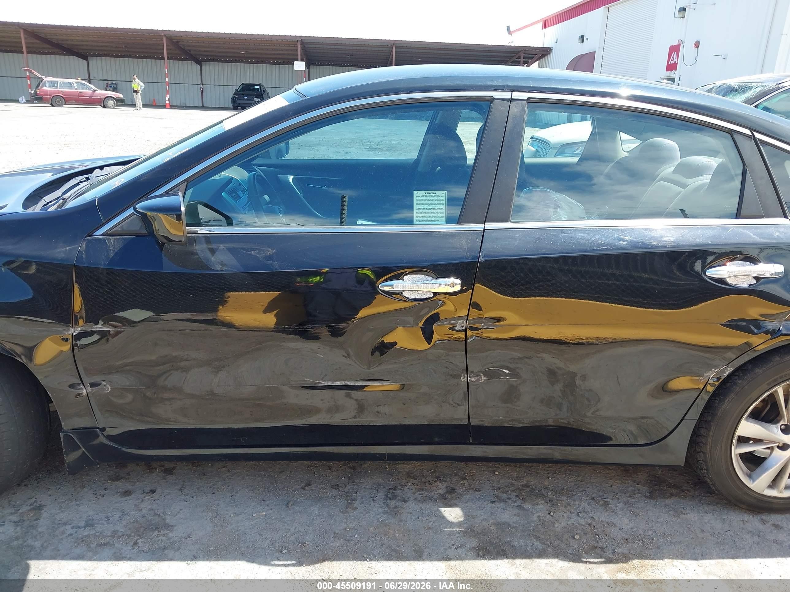 2014 Nissan Altima 2.5 Sv Черный vin: 1N4AL3AP5EC322007