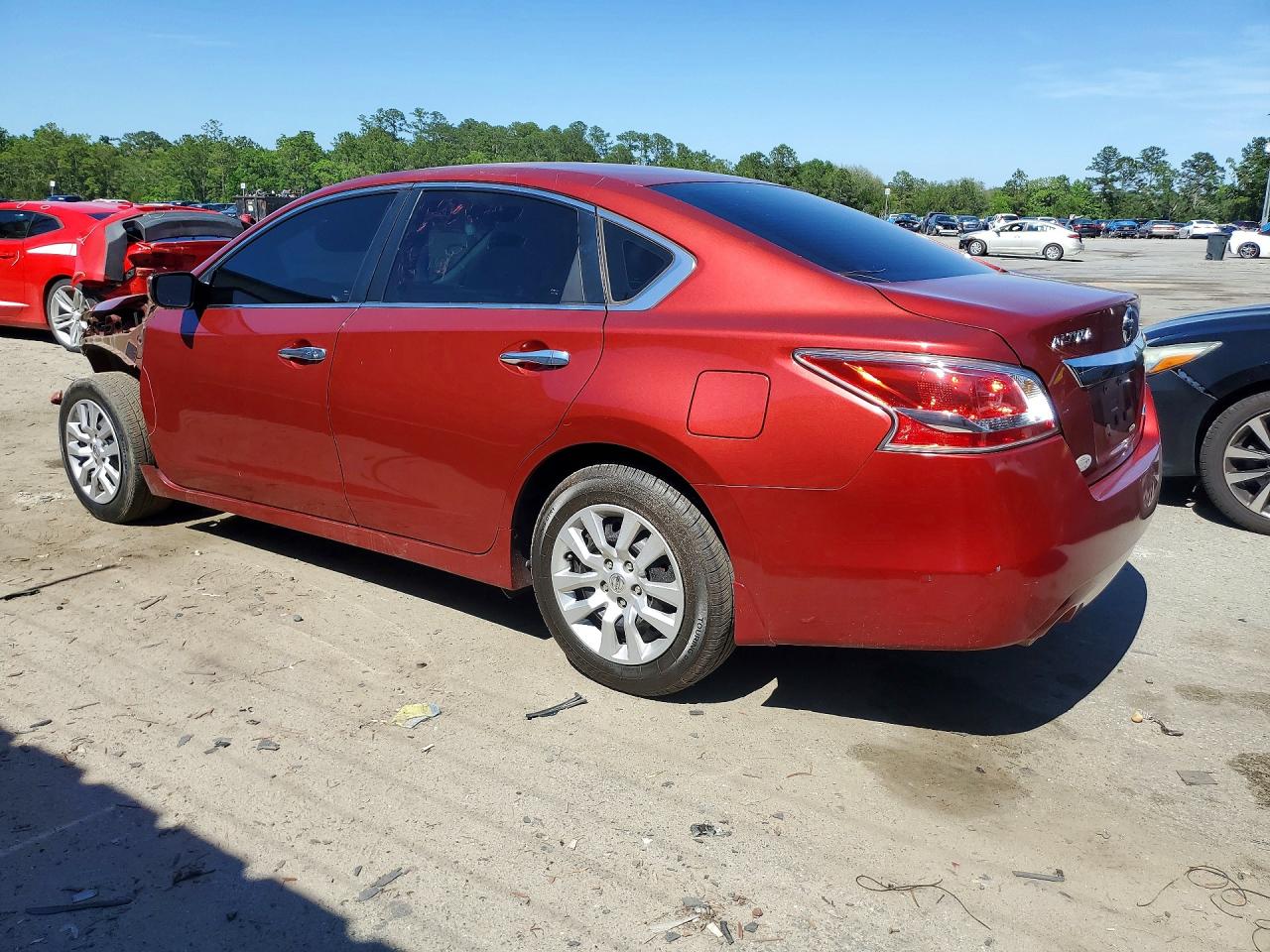 2014 Nissan Altima 2.5 S Red vin: 1N4AL3AP5EC326364