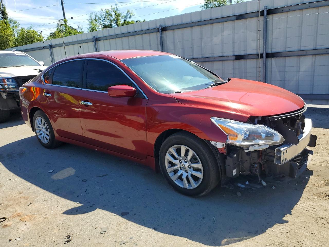 2014 Nissan Altima 2.5 S Red vin: 1N4AL3AP5EC326364