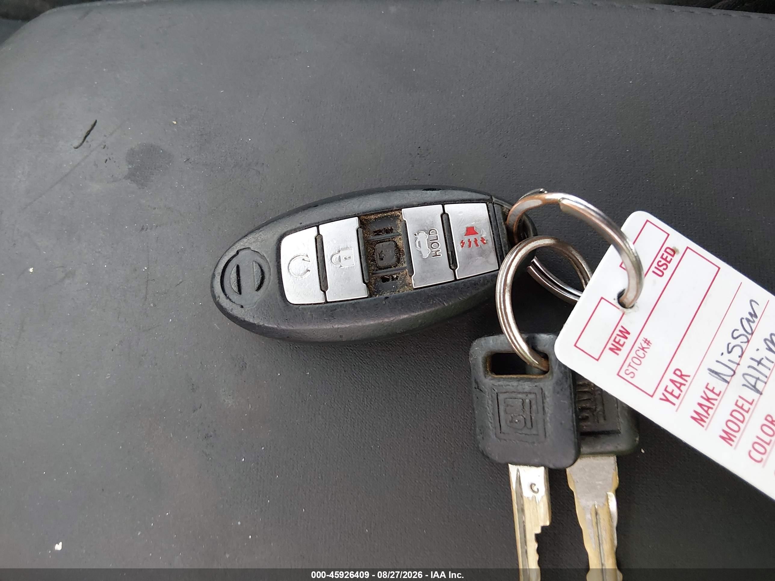2014 Nissan Altima 2.5 Sv Серебряный vin: 1N4AL3AP5EC404626