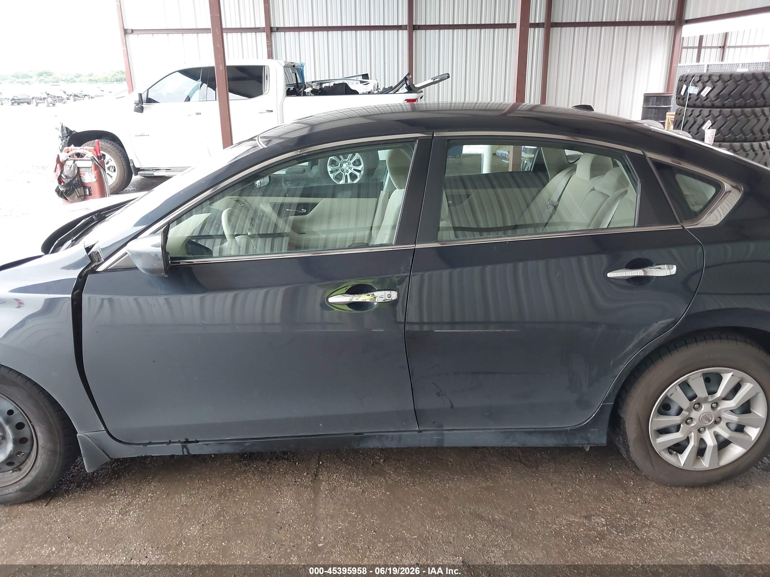 2014 Nissan Altima 2.5 S Gray vin: 1N4AL3AP5EC412757