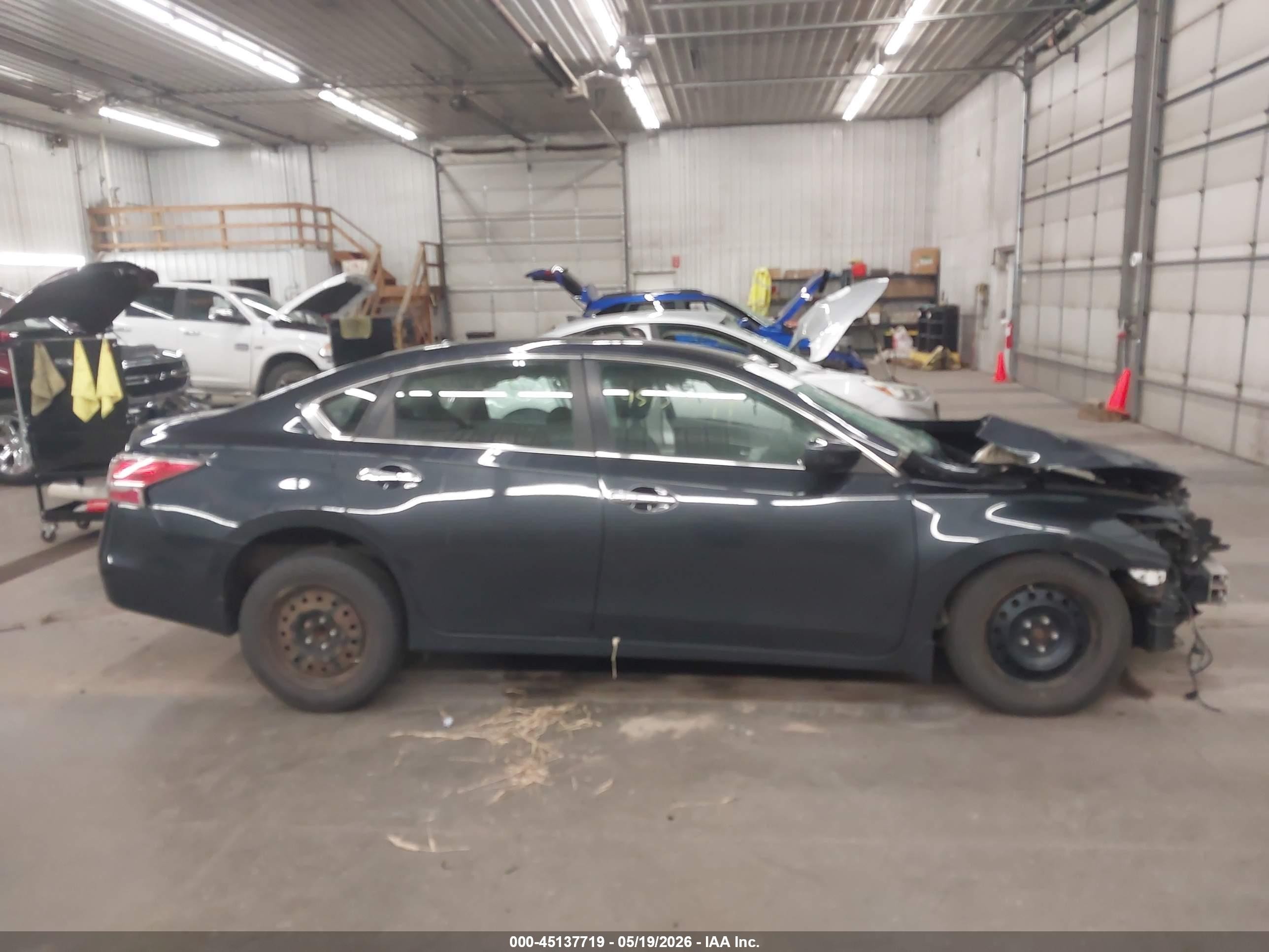2014 Nissan Altima 2.5 S Dark Blue vin: 1N4AL3AP5EC413391