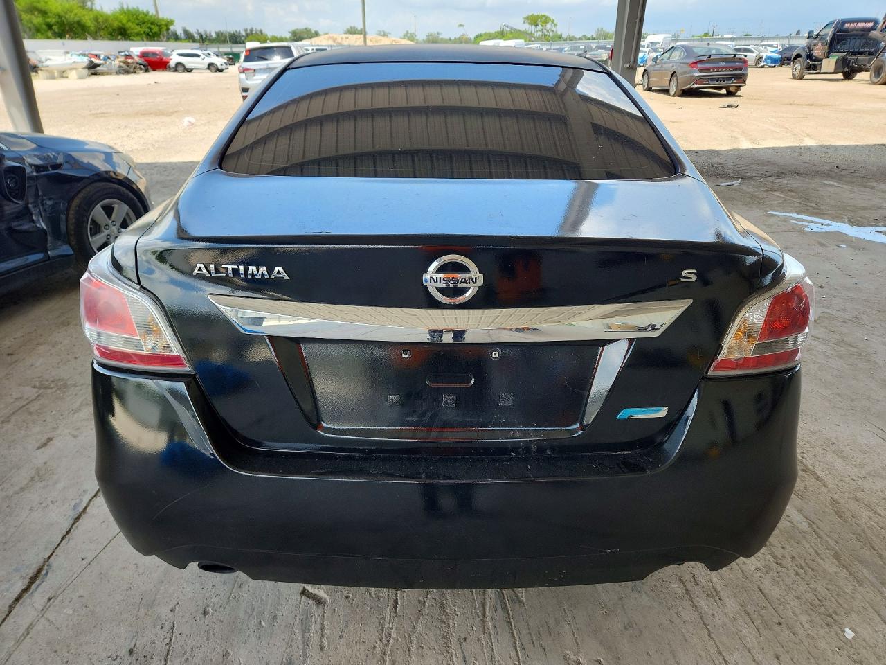 2014 Nissan Altima 2.5 S Black vin: 1N4AL3AP5EC414718