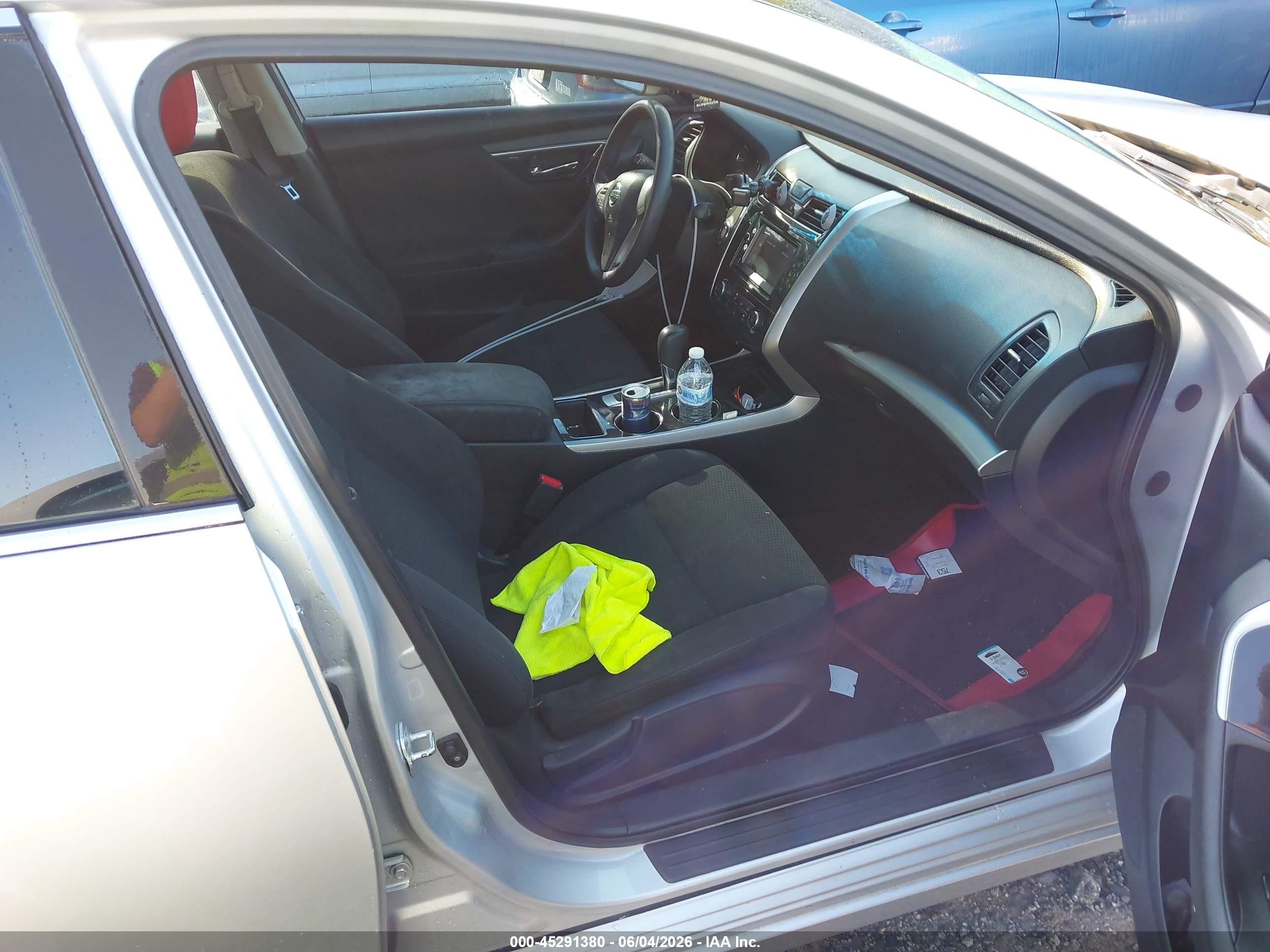 2014 Nissan Altima 2.5 Silver vin: 1N4AL3AP5EC418218
