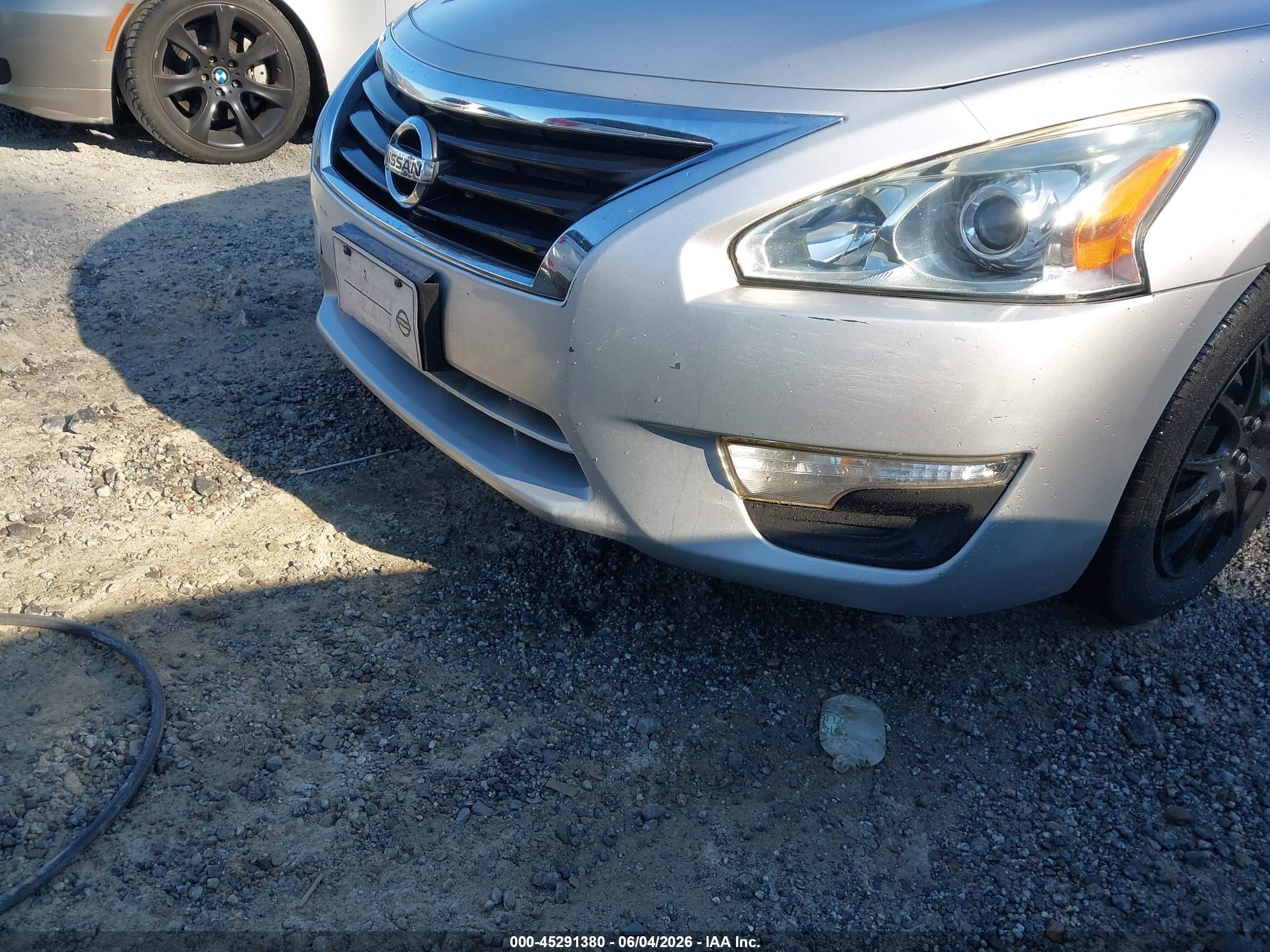 2014 Nissan Altima 2.5 Silver vin: 1N4AL3AP5EC418218