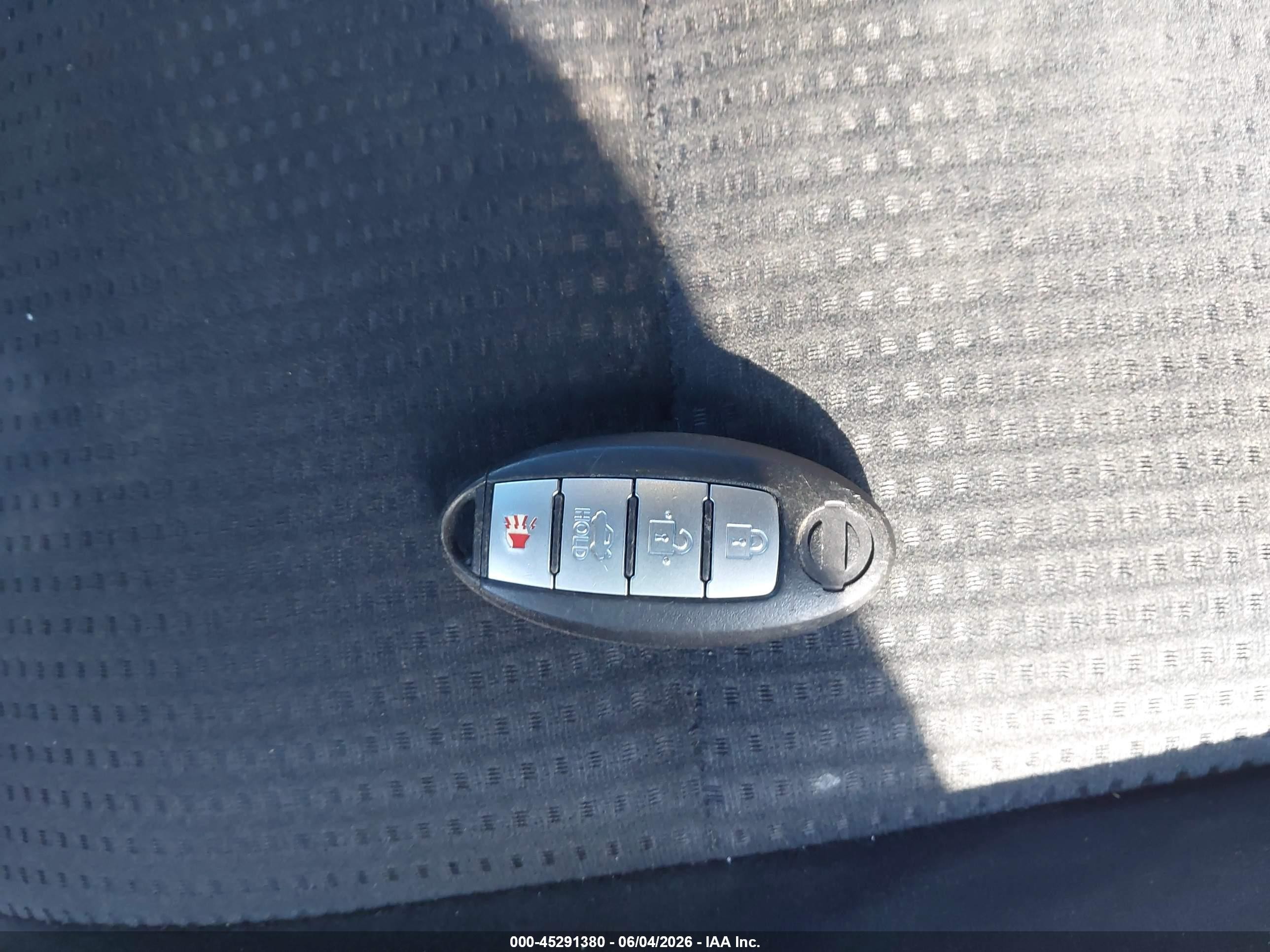 2014 Nissan Altima 2.5 Silver vin: 1N4AL3AP5EC418218