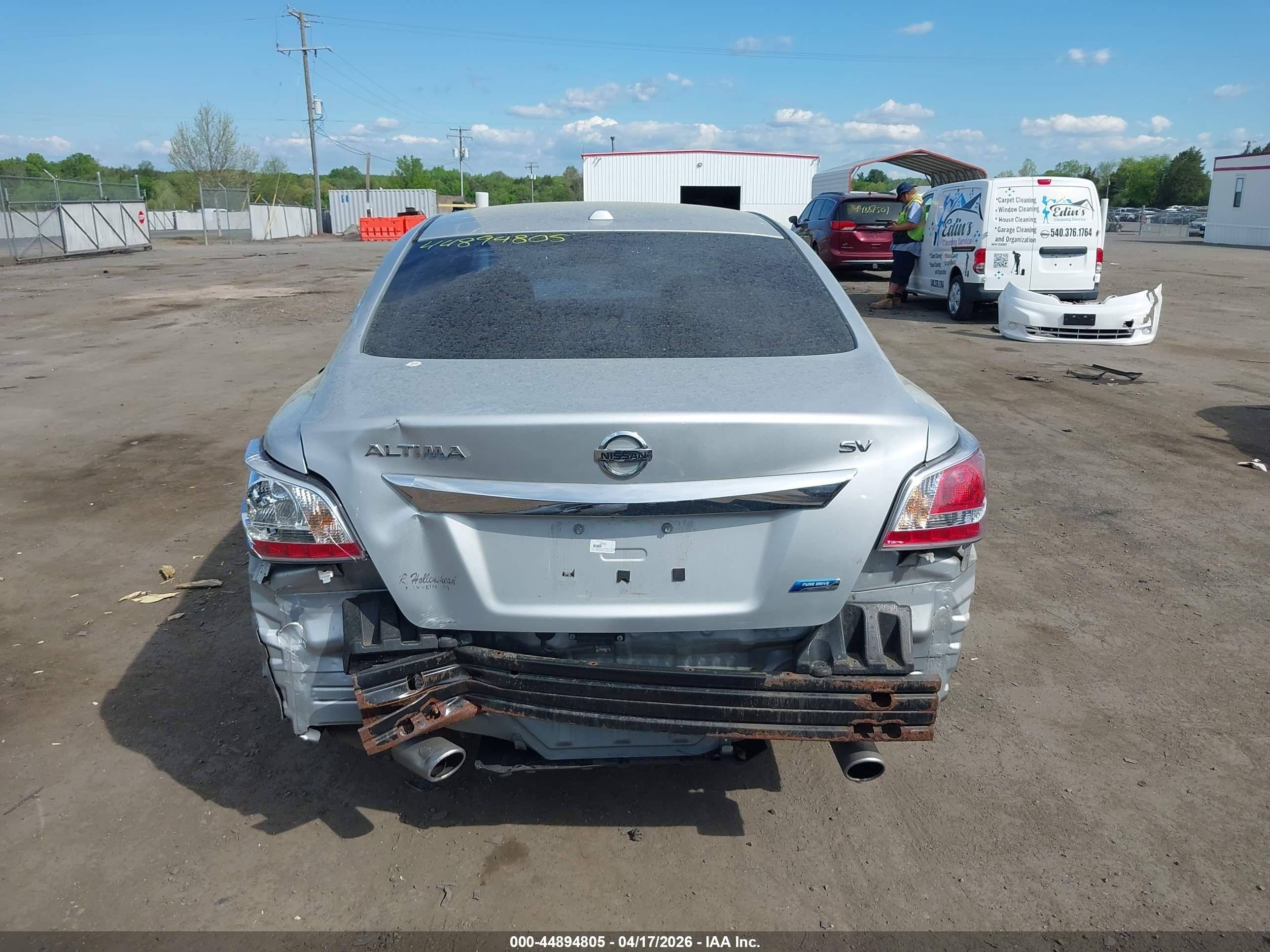 2014 Nissan Altima 2.5 Sv Серебряный vin: 1N4AL3AP5EC900526