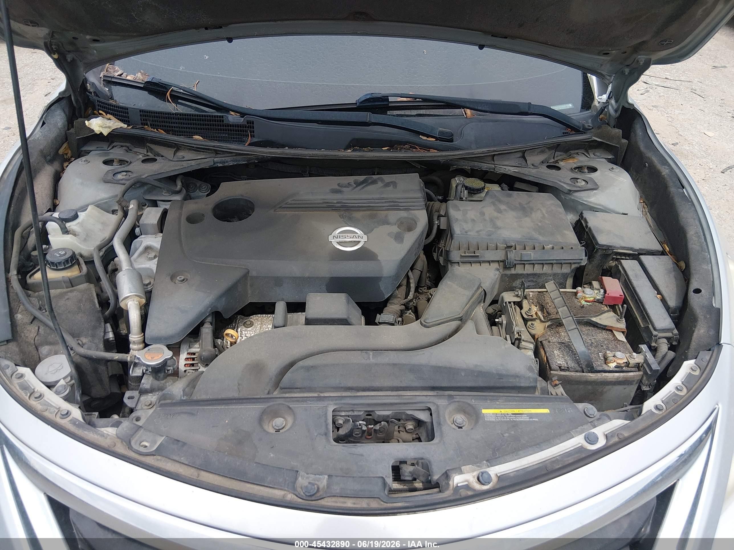 2014 Nissan Altima 2.5 S Silver vin: 1N4AL3AP5EN207525