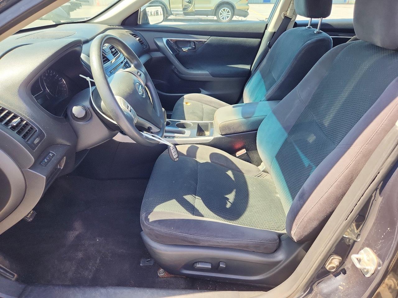 2014 Nissan Altima 2.5 Charcoal vin: 1N4AL3AP5EN215169