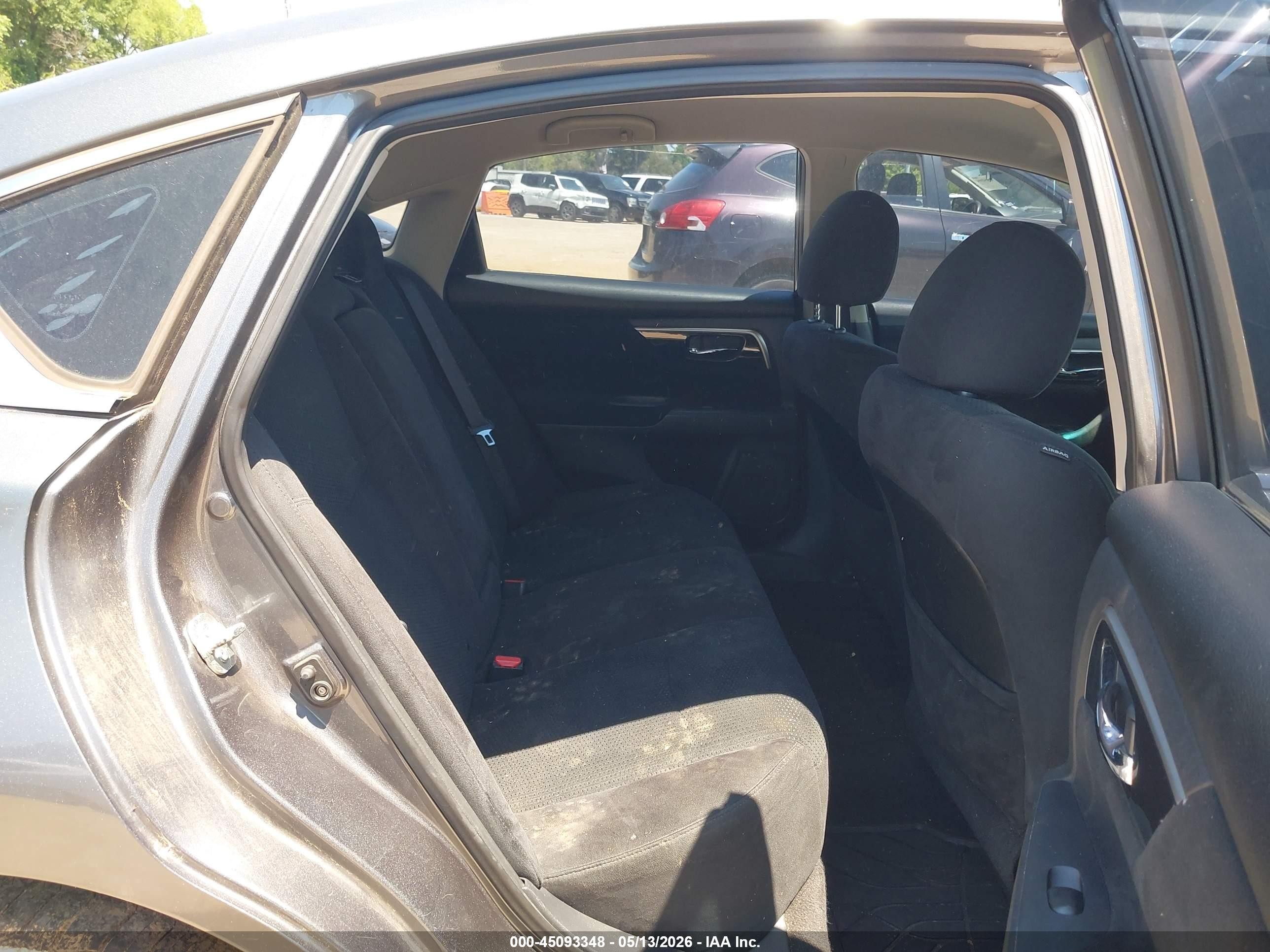 2014 Nissan Altima 2.5 S Gray vin: 1N4AL3AP5EN219139