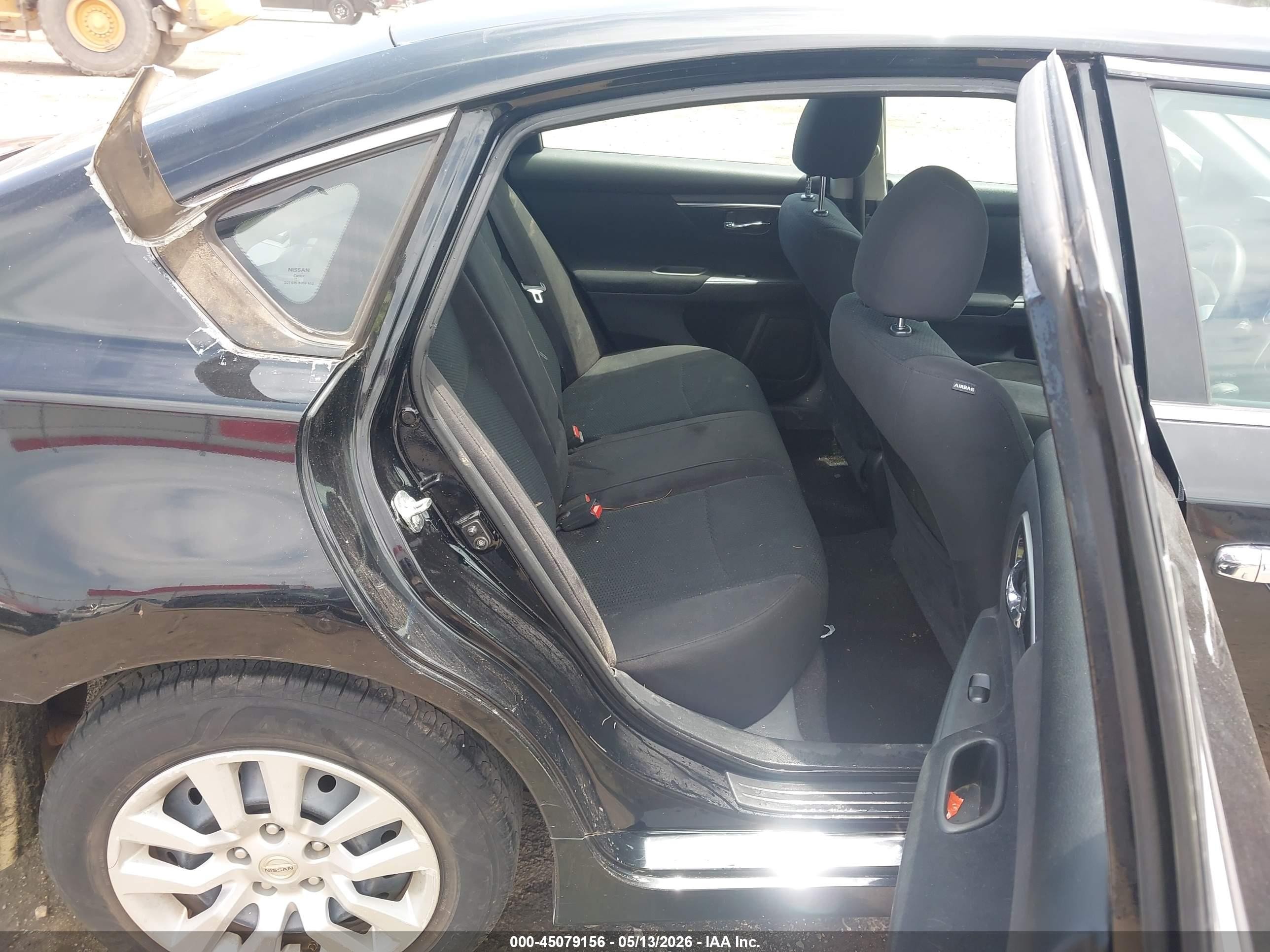 2014 Nissan Altima 2.5 S Черный vin: 1N4AL3AP5EN224650