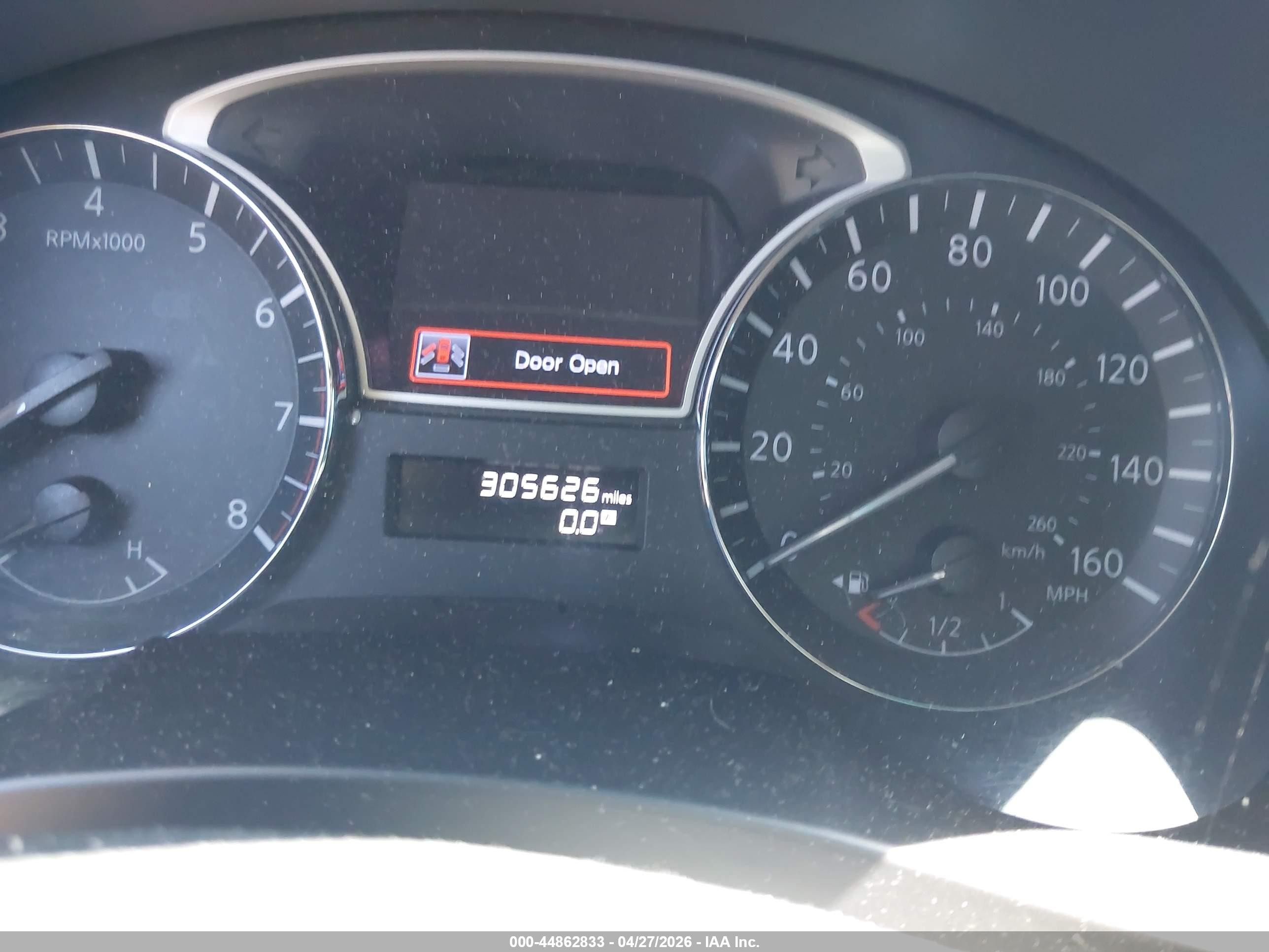 2014 Nissan Altima 2.5 S Черный vin: 1N4AL3AP5EN237625