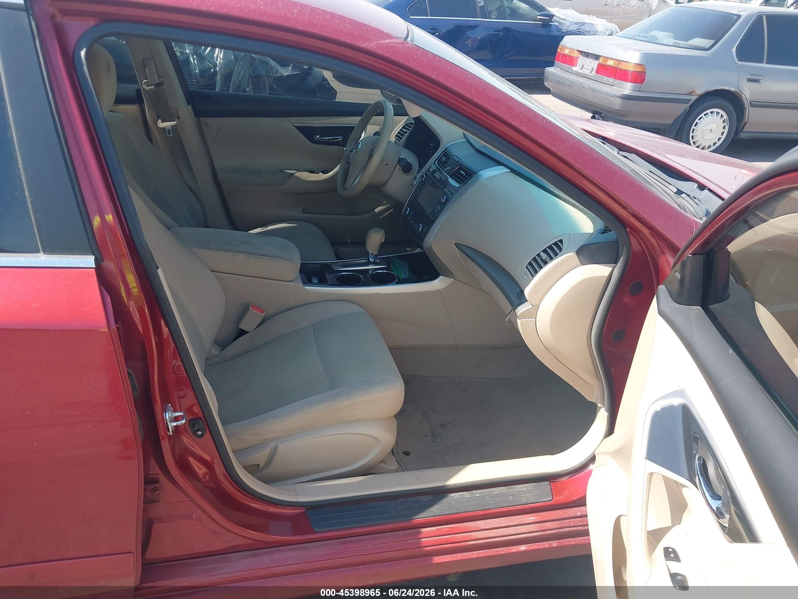 2014 Nissan Altima 2.5 Sv Red vin: 1N4AL3AP5EN248494