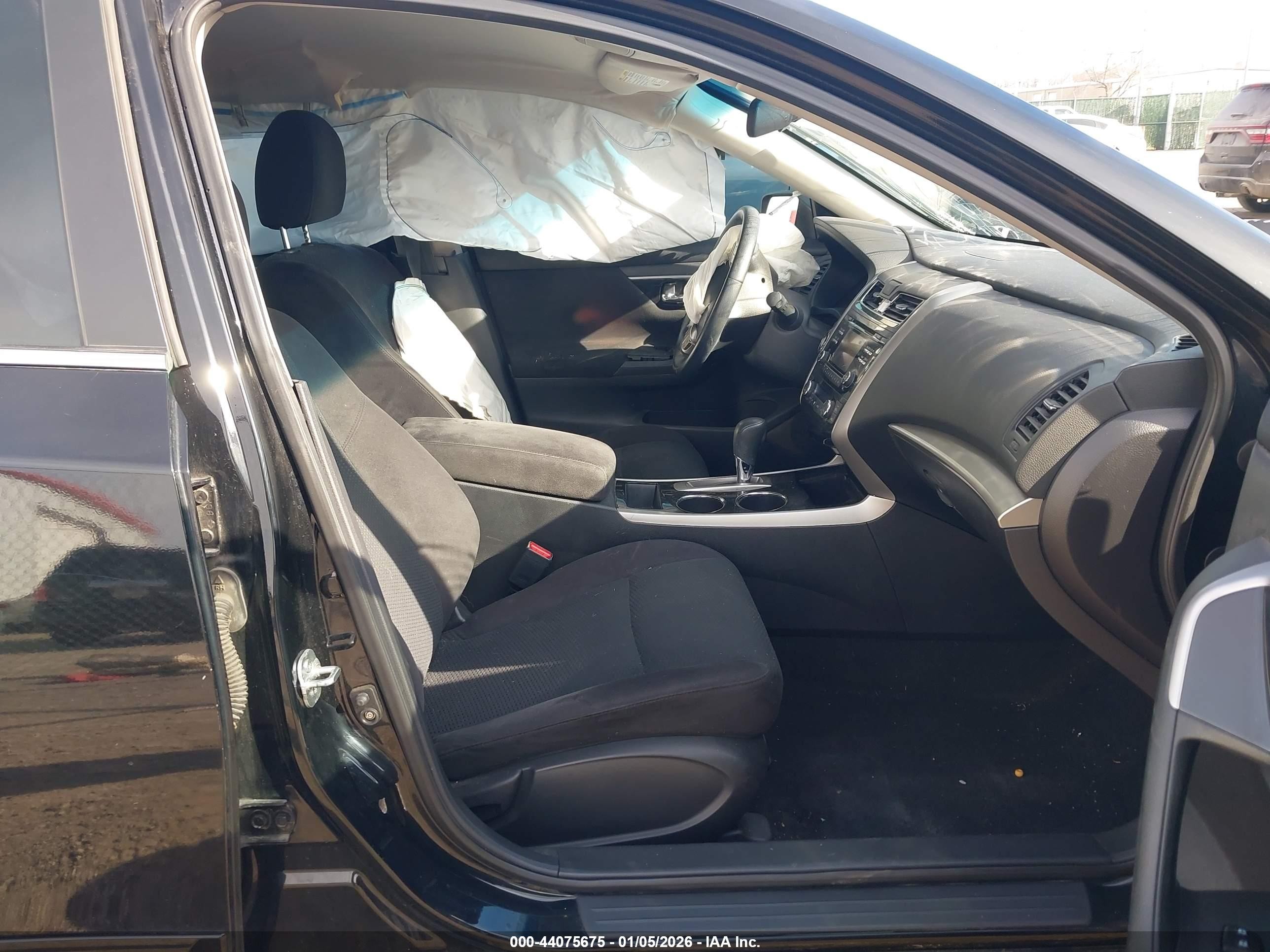 2014 Nissan Altima 2.5 Sv Black vin: 1N4AL3AP5EN253260