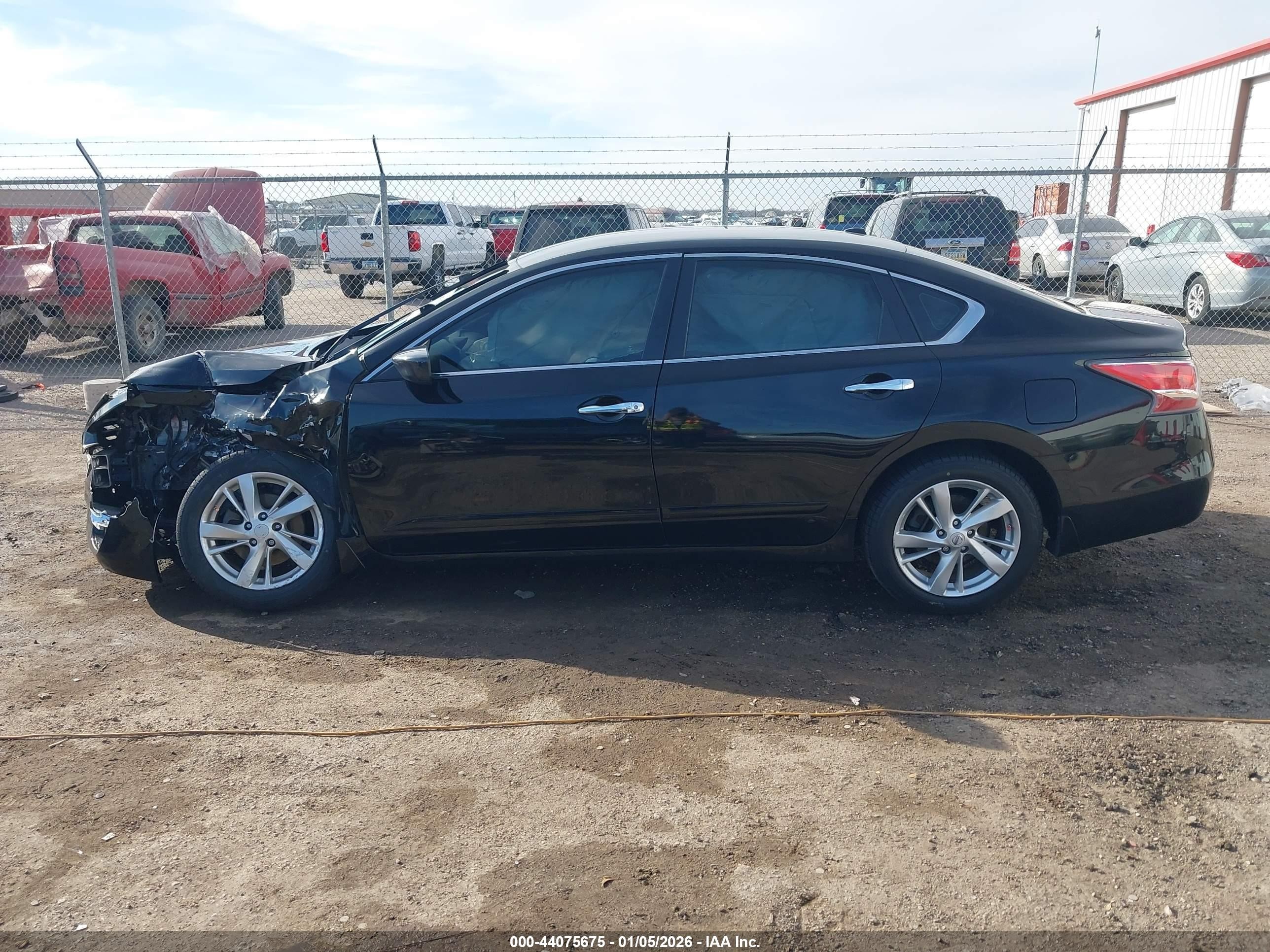 2014 Nissan Altima 2.5 Sv Black vin: 1N4AL3AP5EN253260