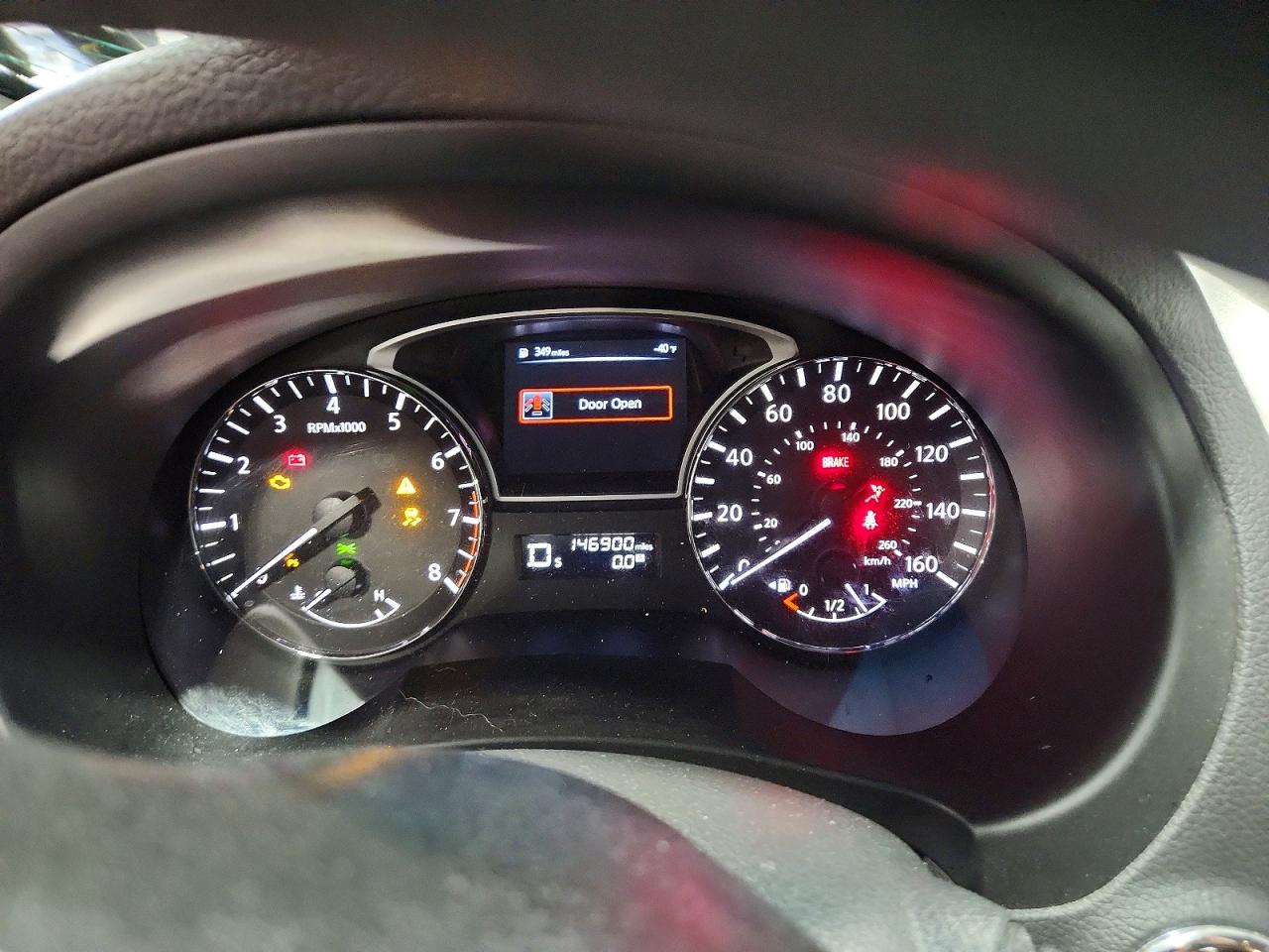 2014 Nissan Altima 2.5 S Silver vin: 1N4AL3AP5EN257454