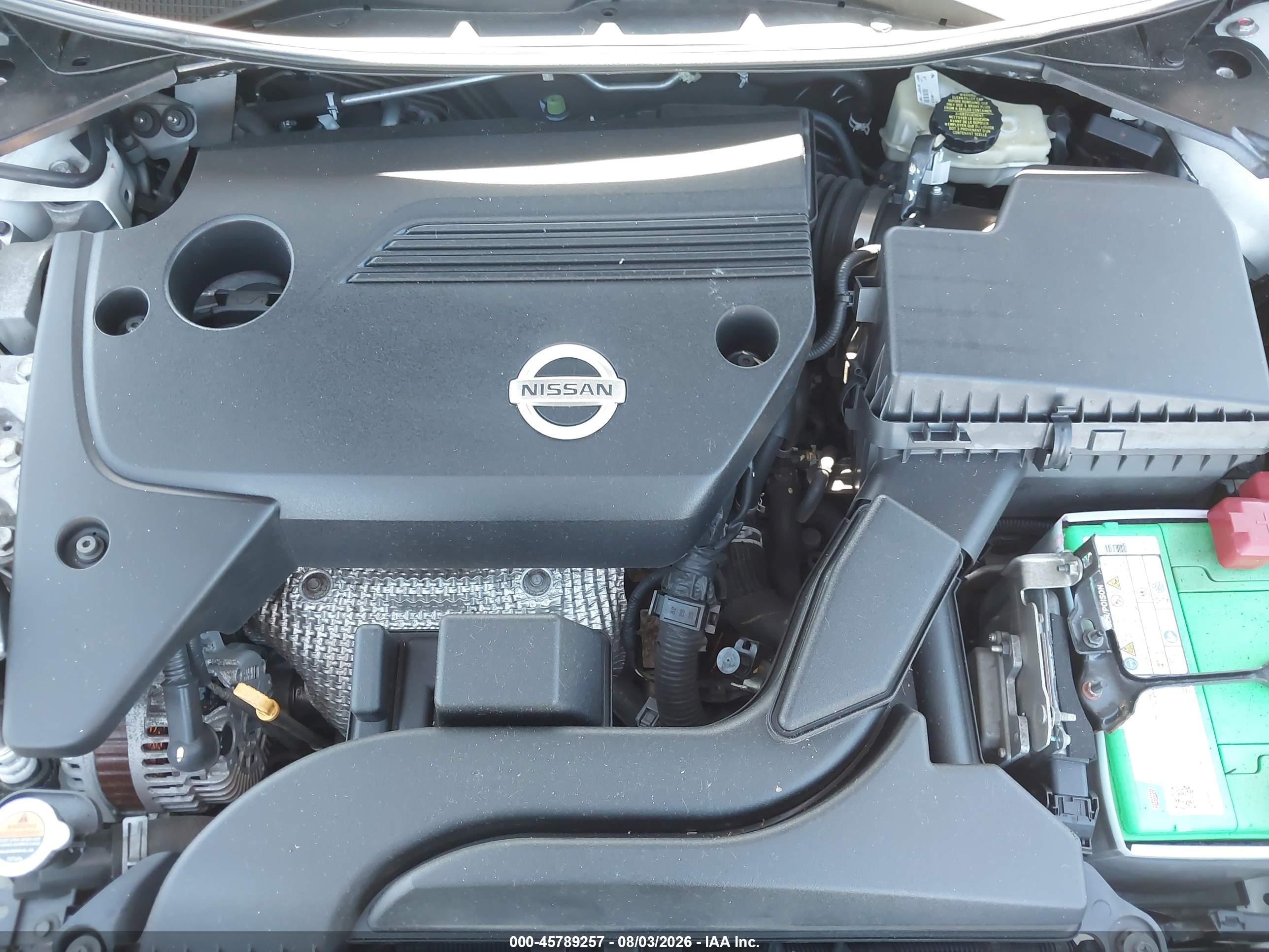 2014 Nissan Altima 2.5 S White vin: 1N4AL3AP5EN258877
