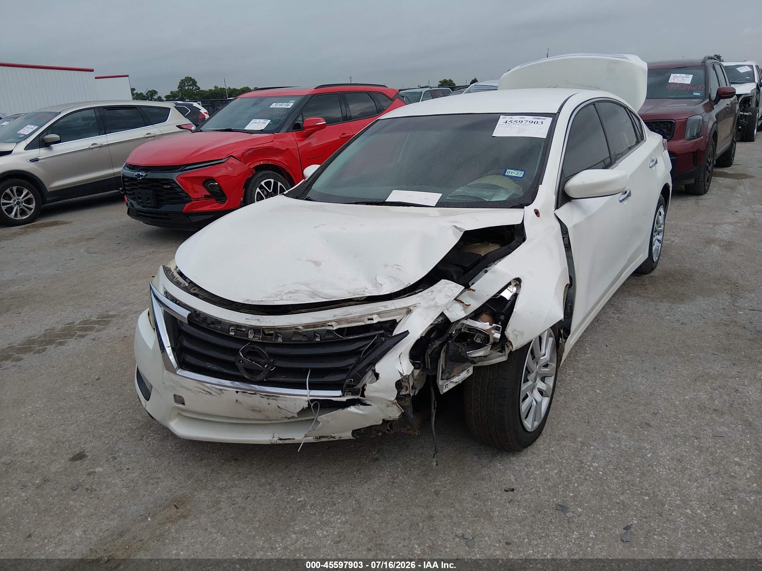 2014 Nissan Altima 2.5 S White vin: 1N4AL3AP5EN259186