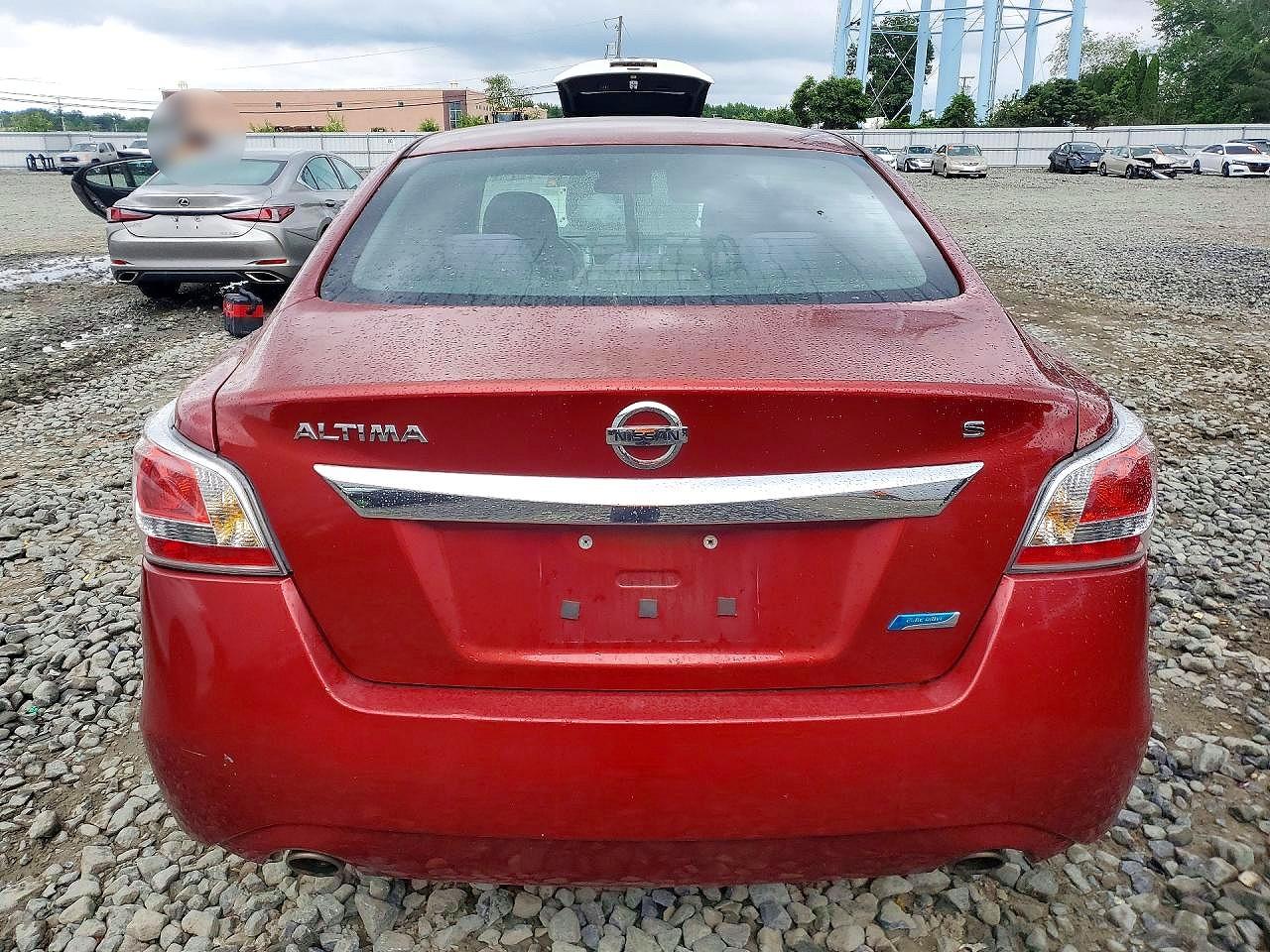 2014 Nissan Altima 2.5 S Red vin: 1N4AL3AP5EN348417