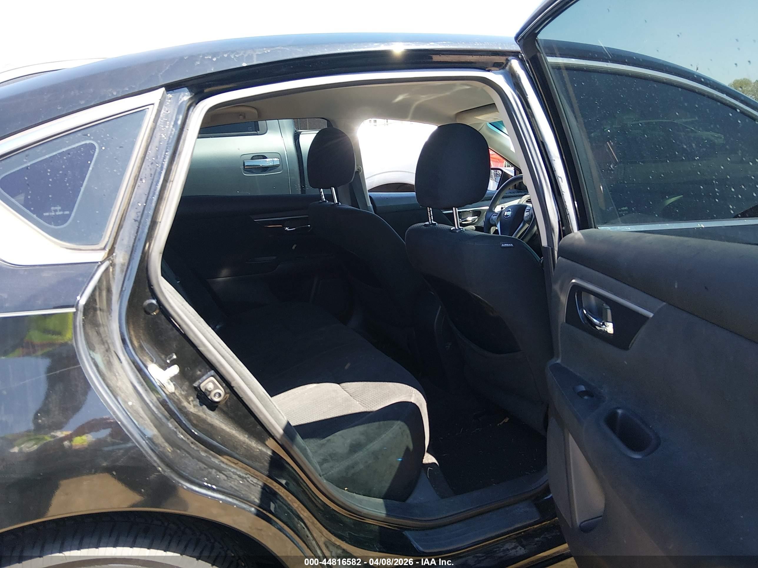 2014 Nissan Altima 2.5 S Black vin: 1N4AL3AP5EN351897