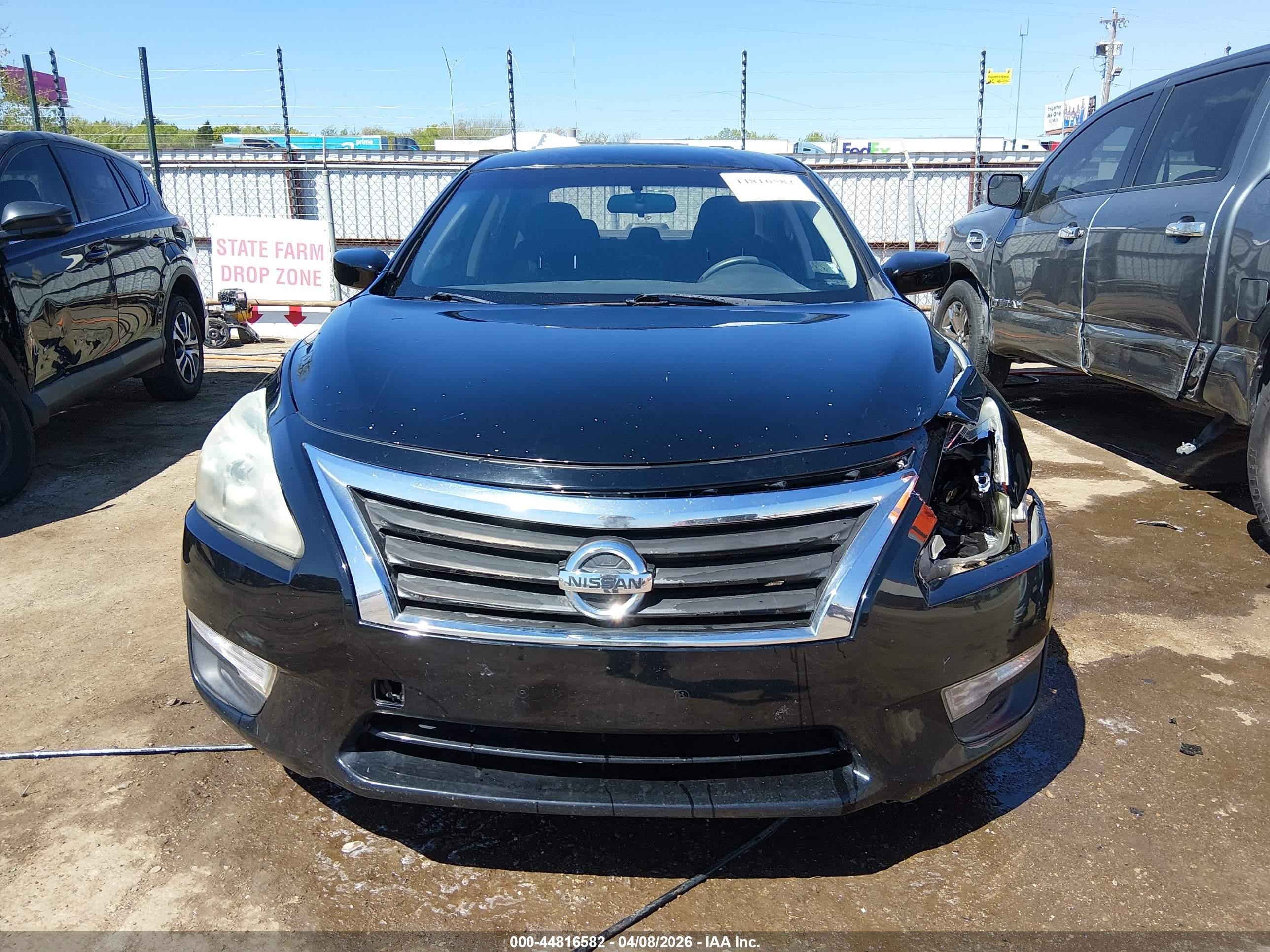 2014 Nissan Altima 2.5 S Black vin: 1N4AL3AP5EN351897